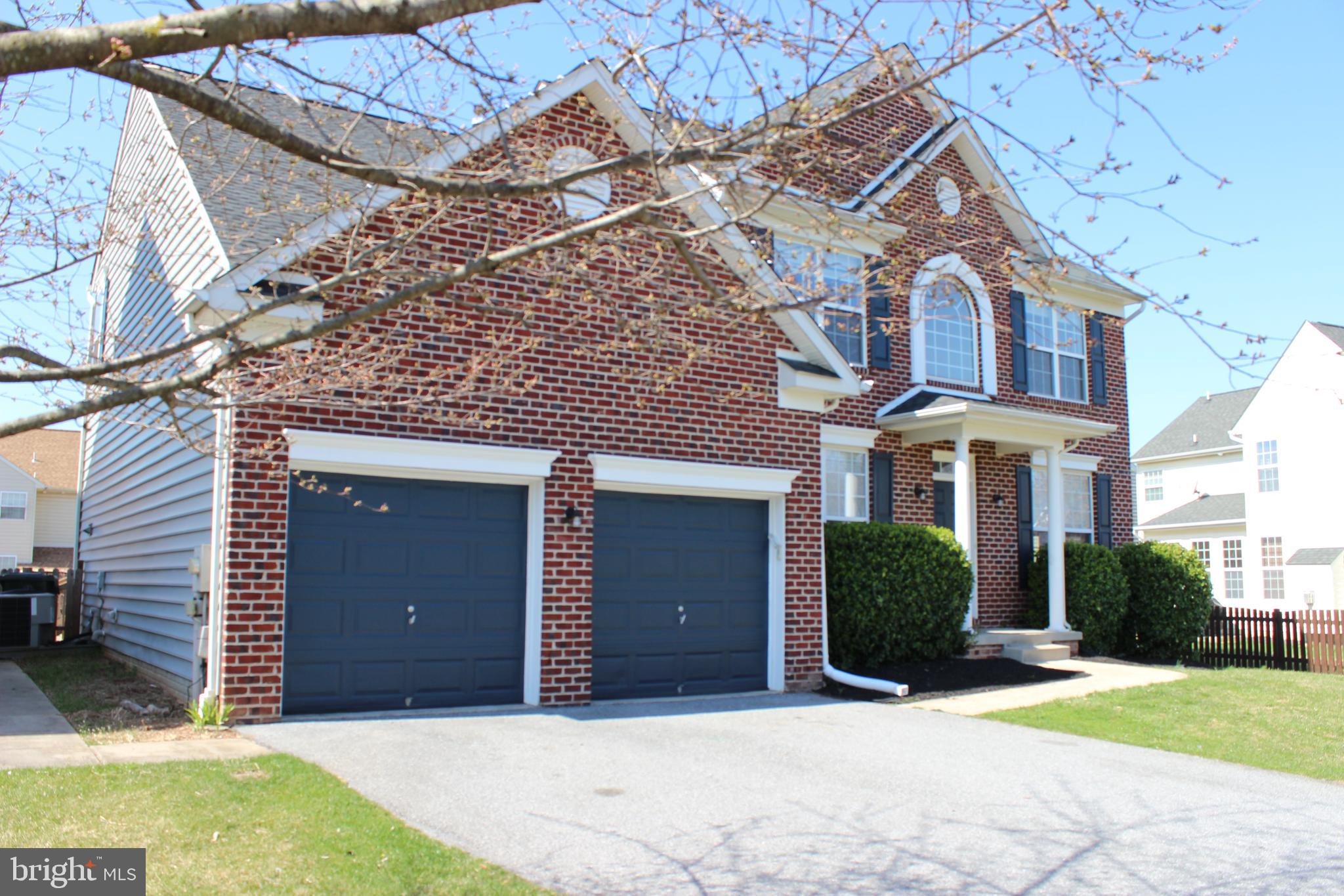 CLOVER RIDGE - Residential