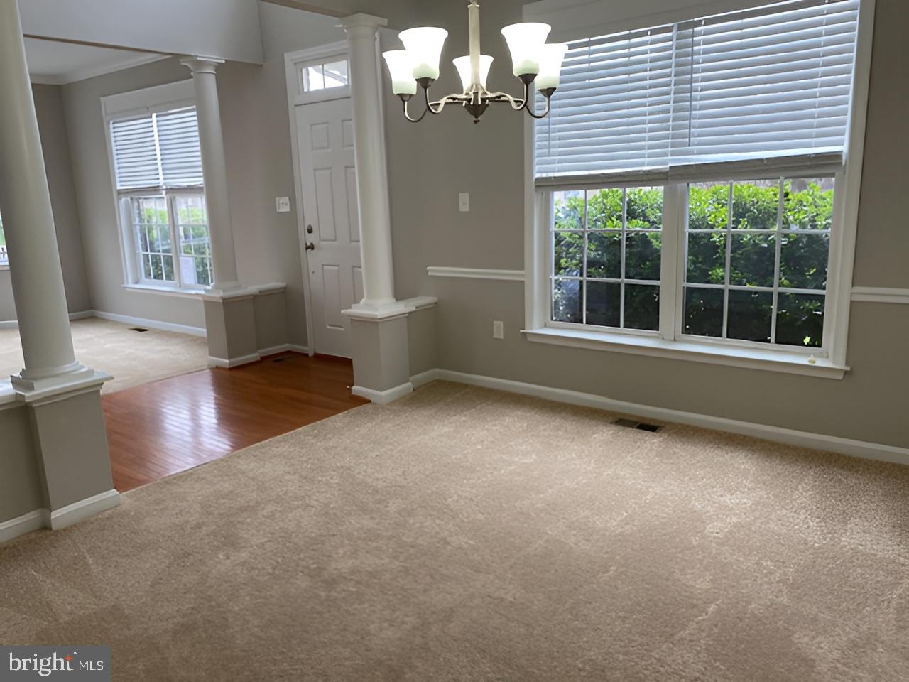 CLOVER RIDGE - Residential