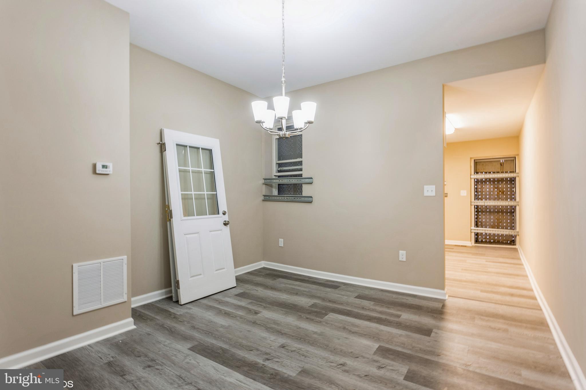 MIDTOWN EDMONDSON - Residential