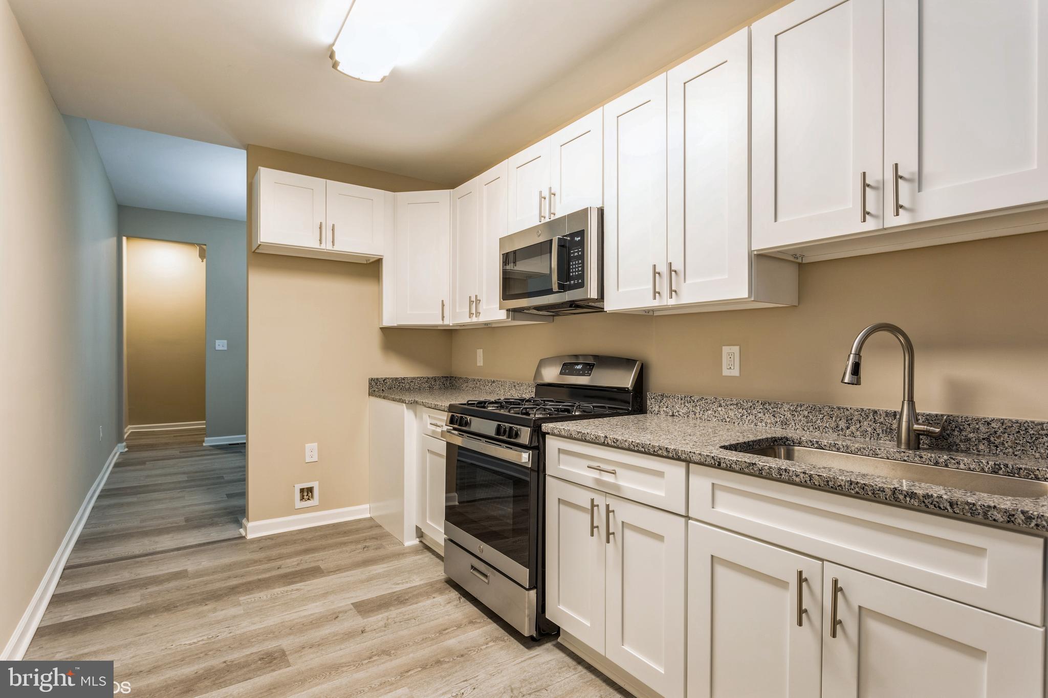 MIDTOWN EDMONDSON - Residential
