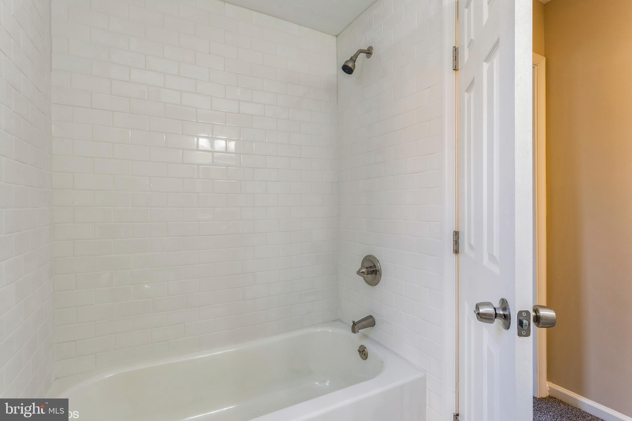 MIDTOWN EDMONDSON - Residential