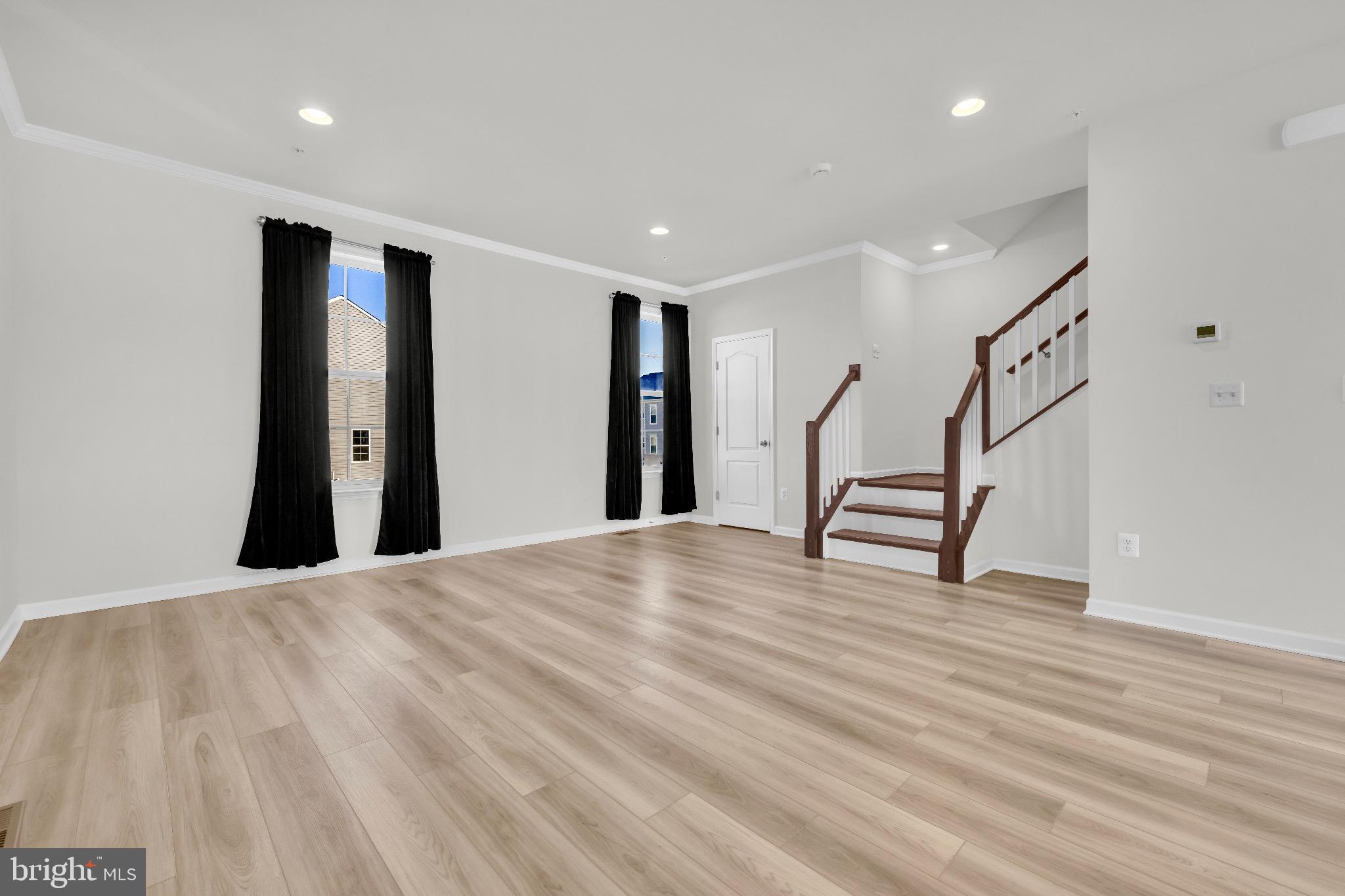 LAUREL OVERLOOK - Residential