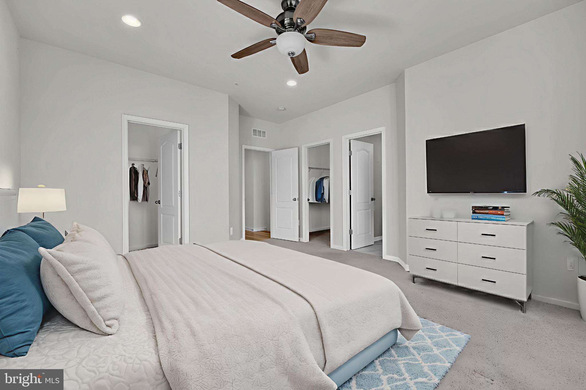 LAUREL OVERLOOK - Residential