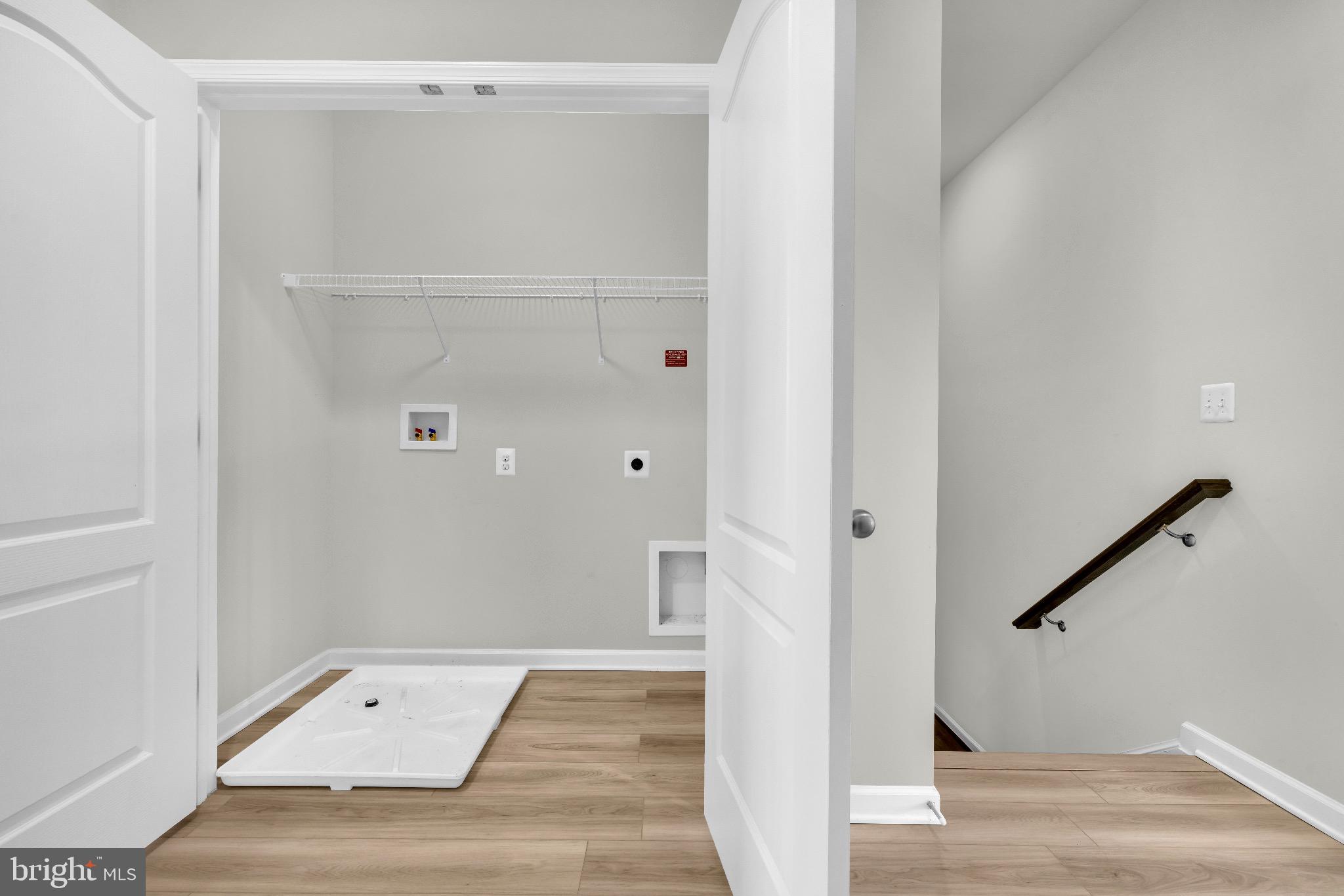 LAUREL OVERLOOK - Residential