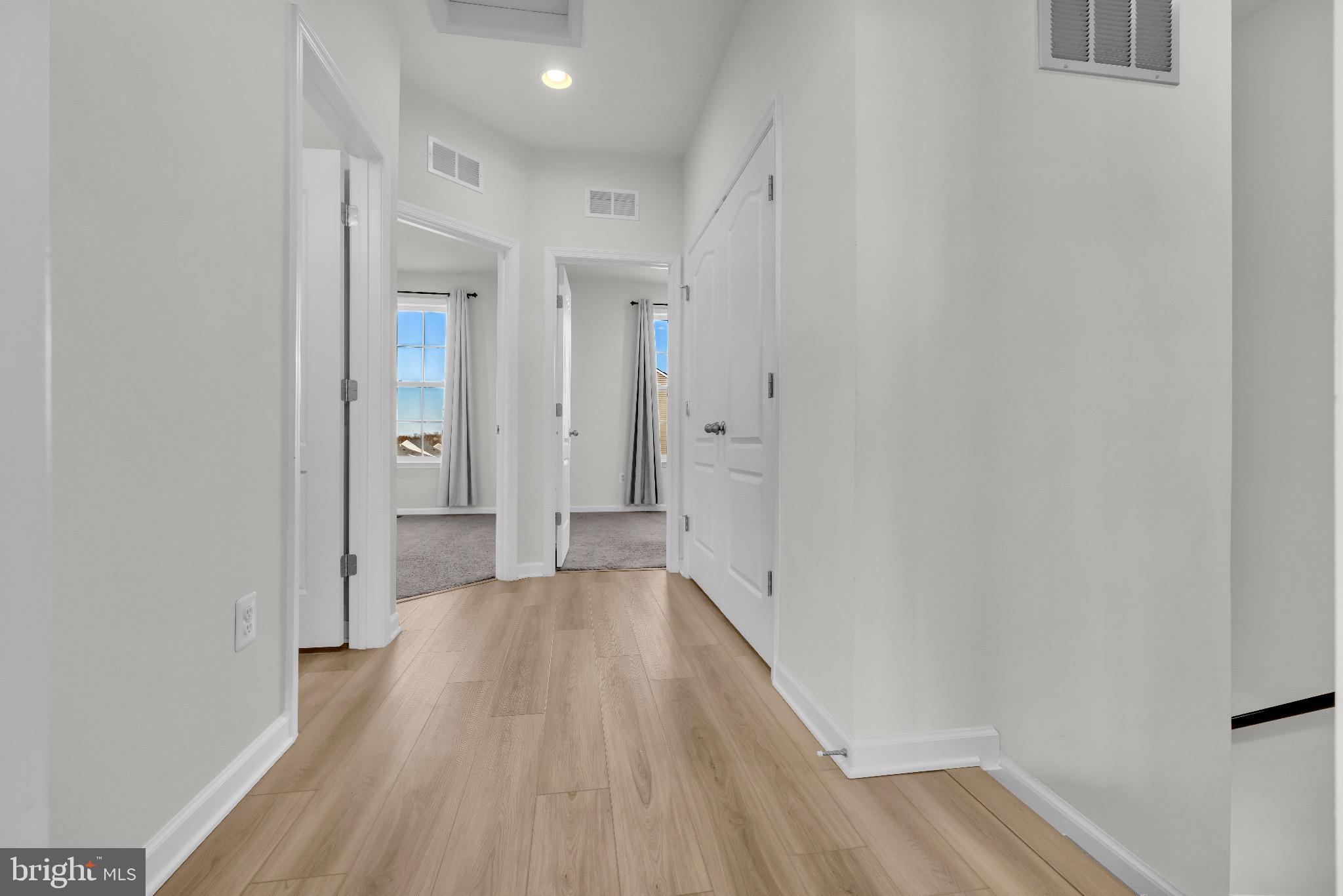 LAUREL OVERLOOK - Residential