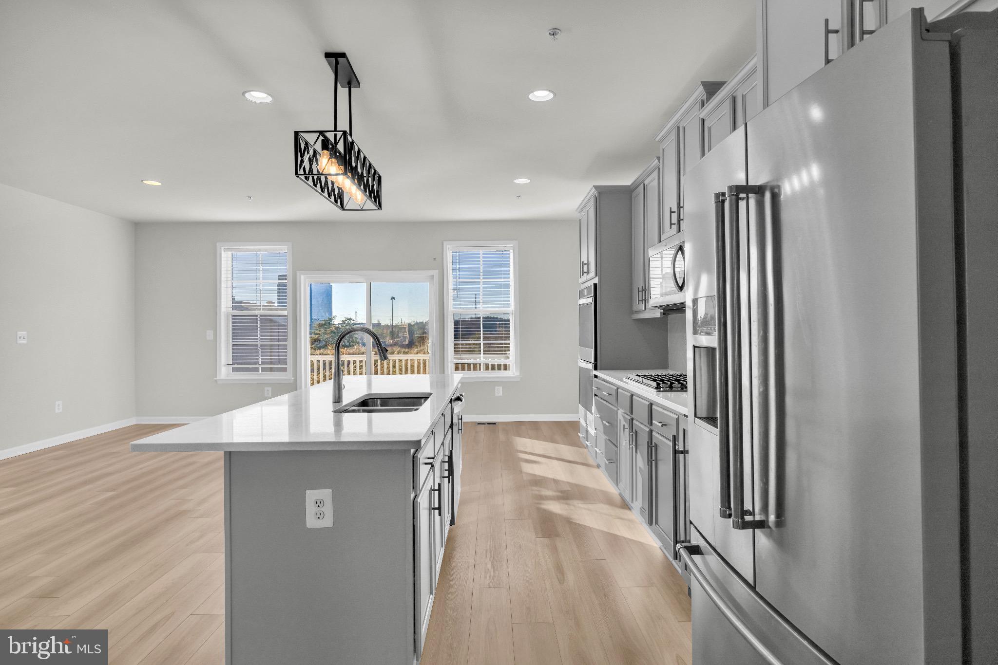 LAUREL OVERLOOK - Residential