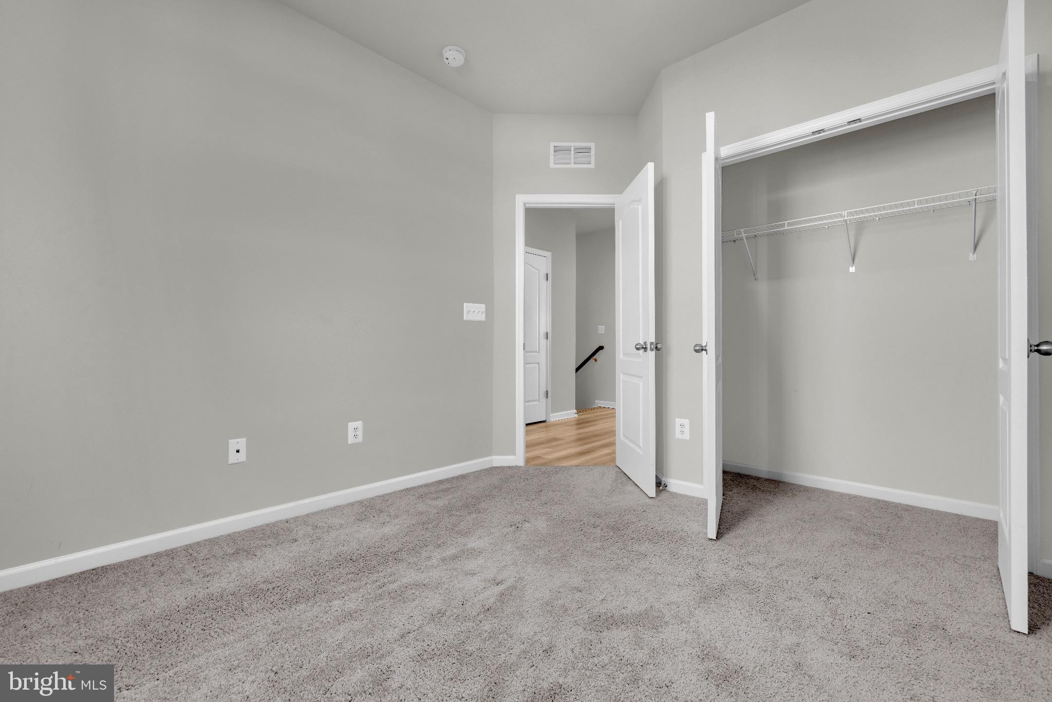 LAUREL OVERLOOK - Residential