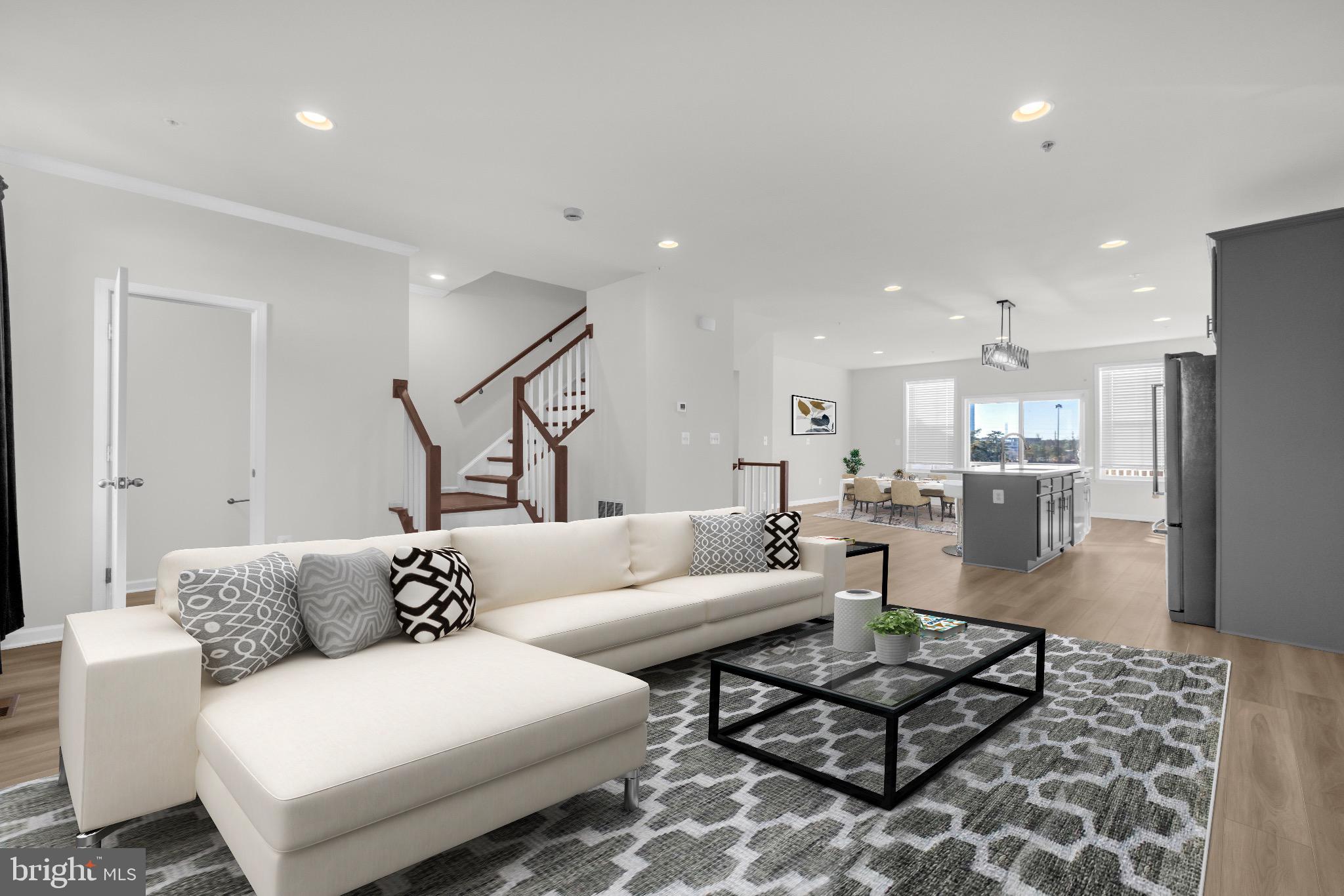 LAUREL OVERLOOK - Residential