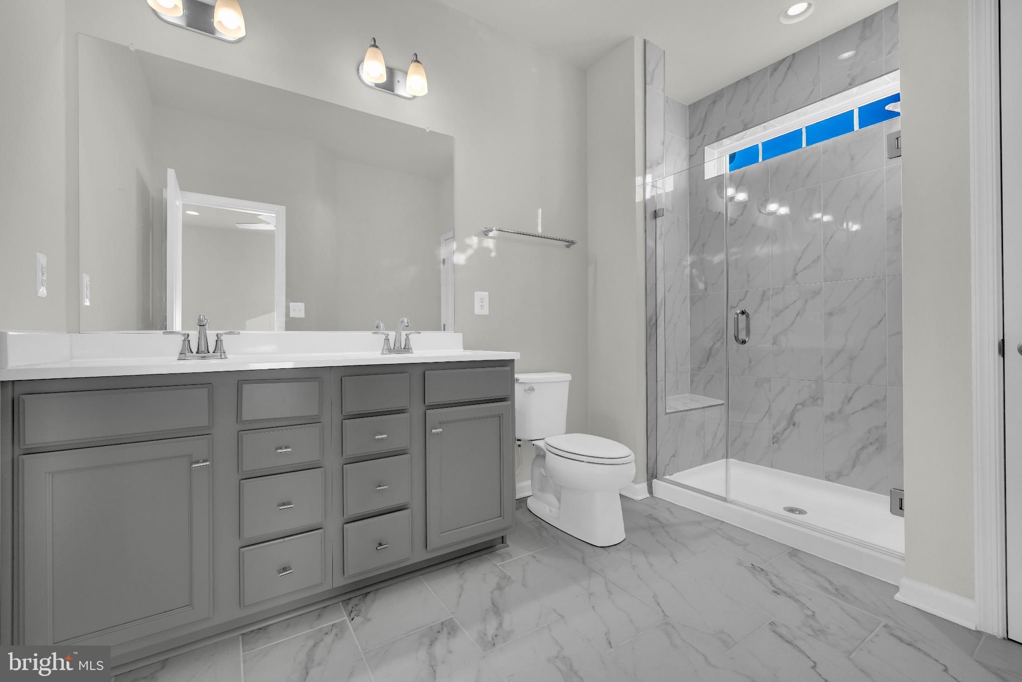 LAUREL OVERLOOK - Residential