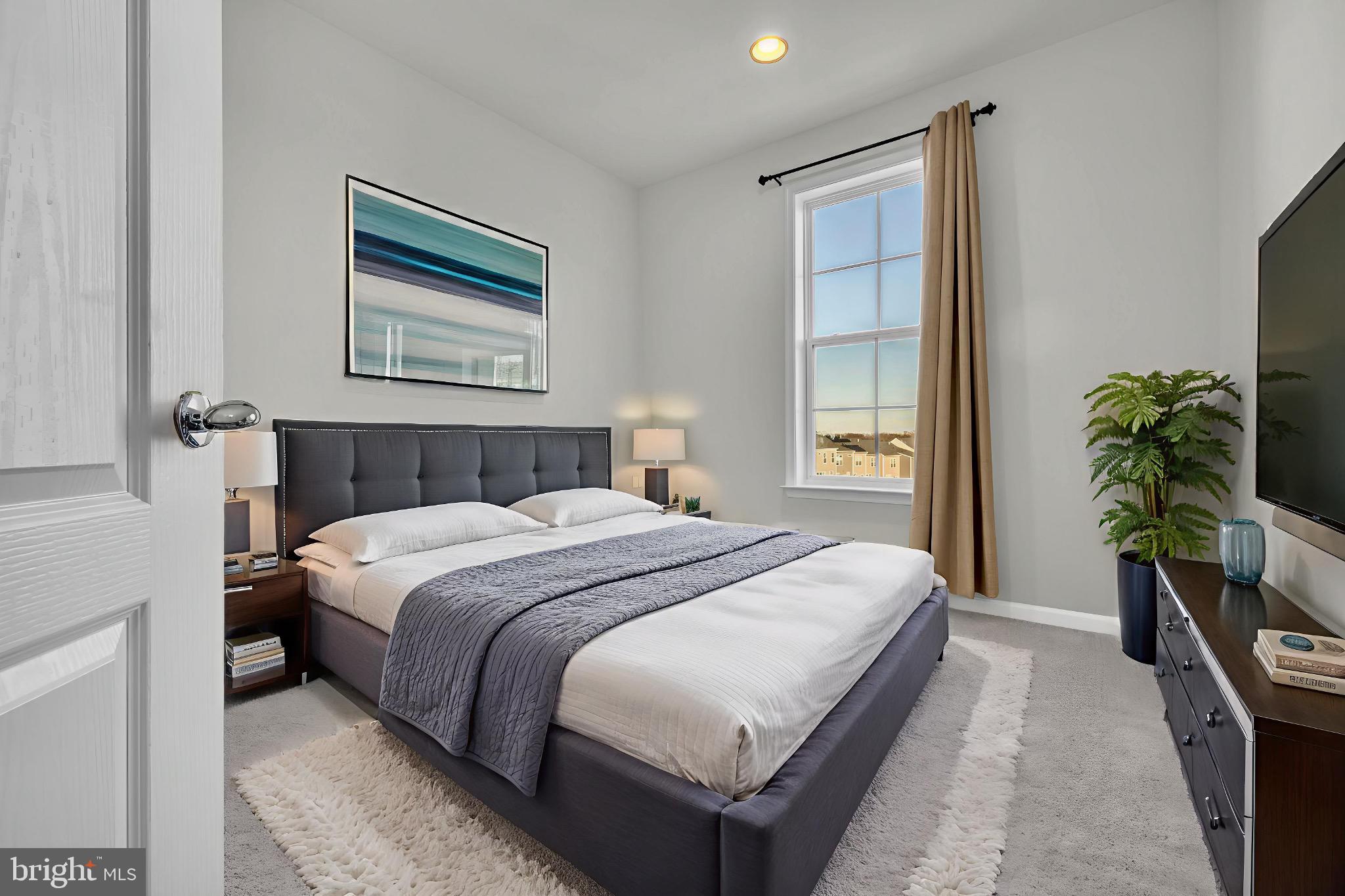 LAUREL OVERLOOK - Residential