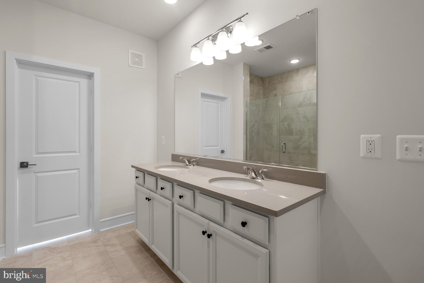 DEMOTT & SILVER - Residential