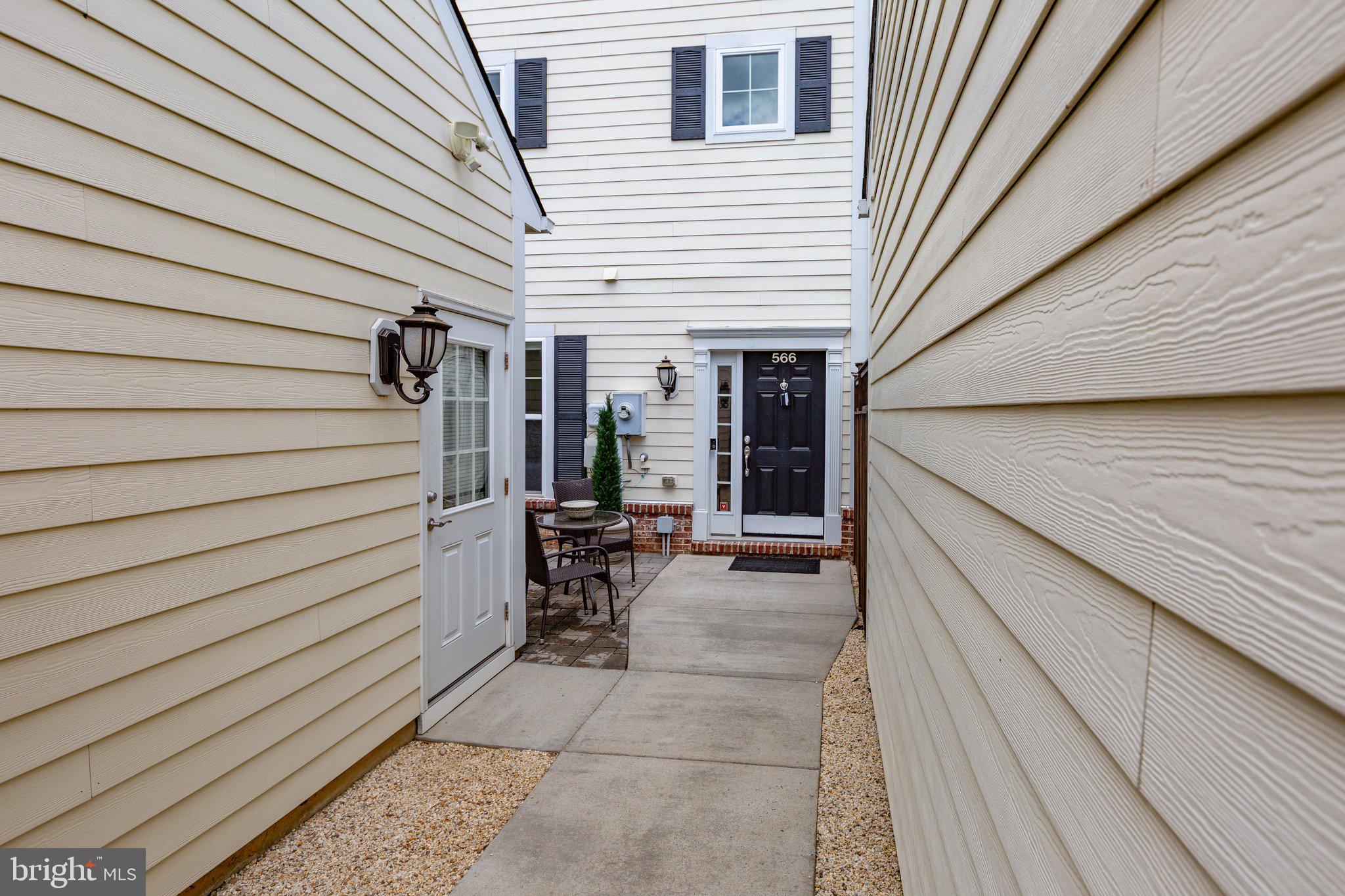 MARINA LANDING CONDOMINI - Residential