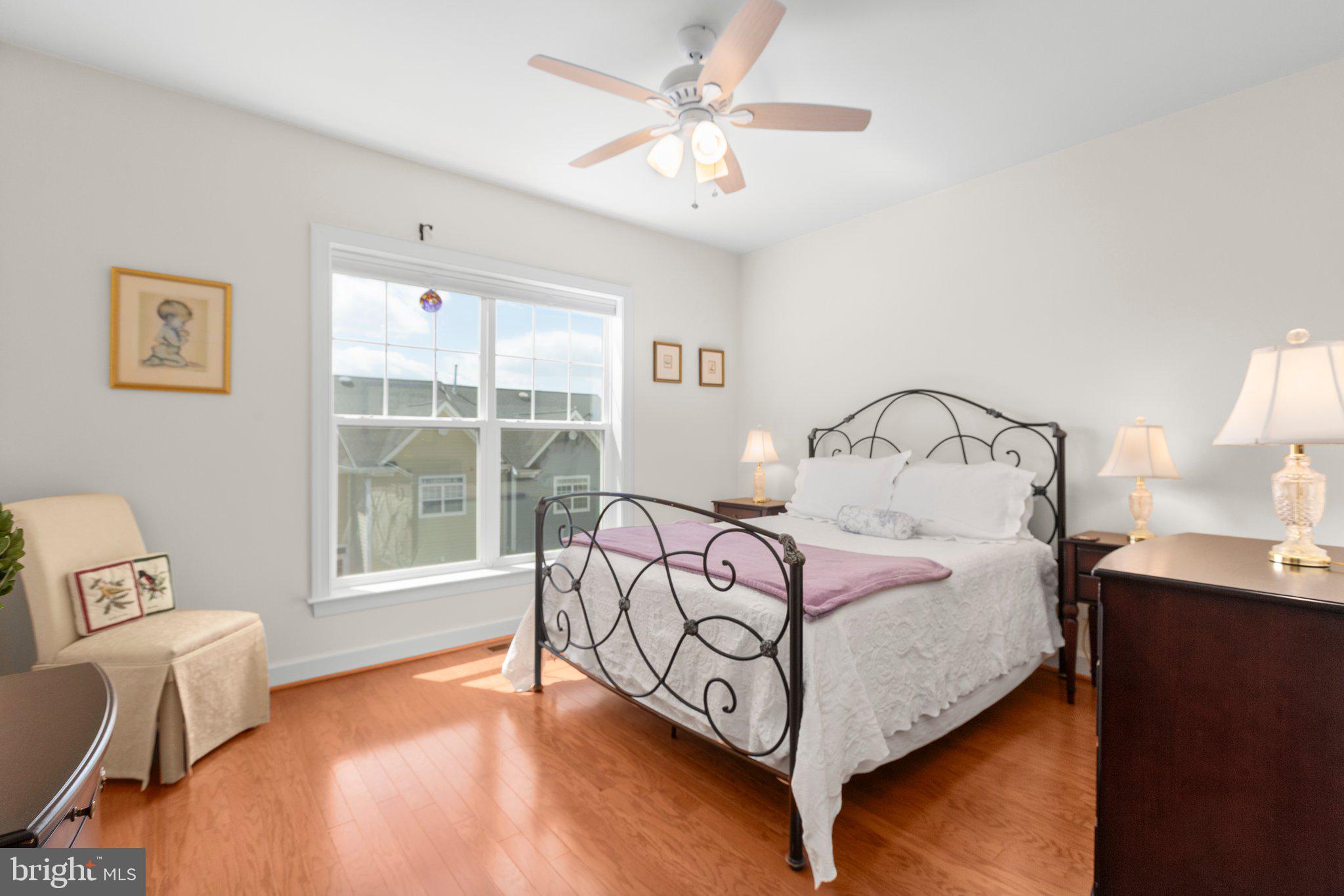 MARINA LANDING CONDOMINI - Residential