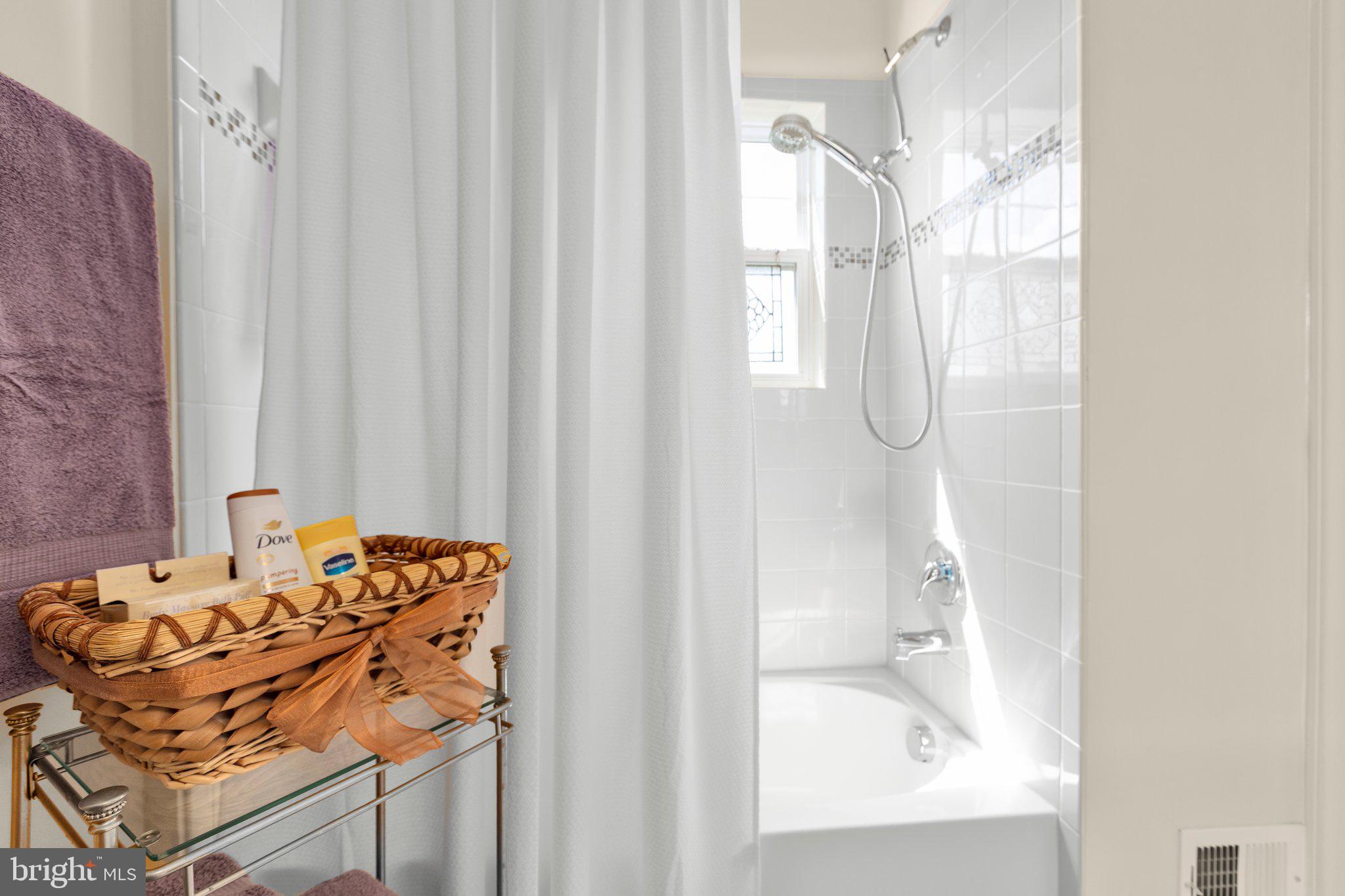 MARINA LANDING CONDOMINI - Residential