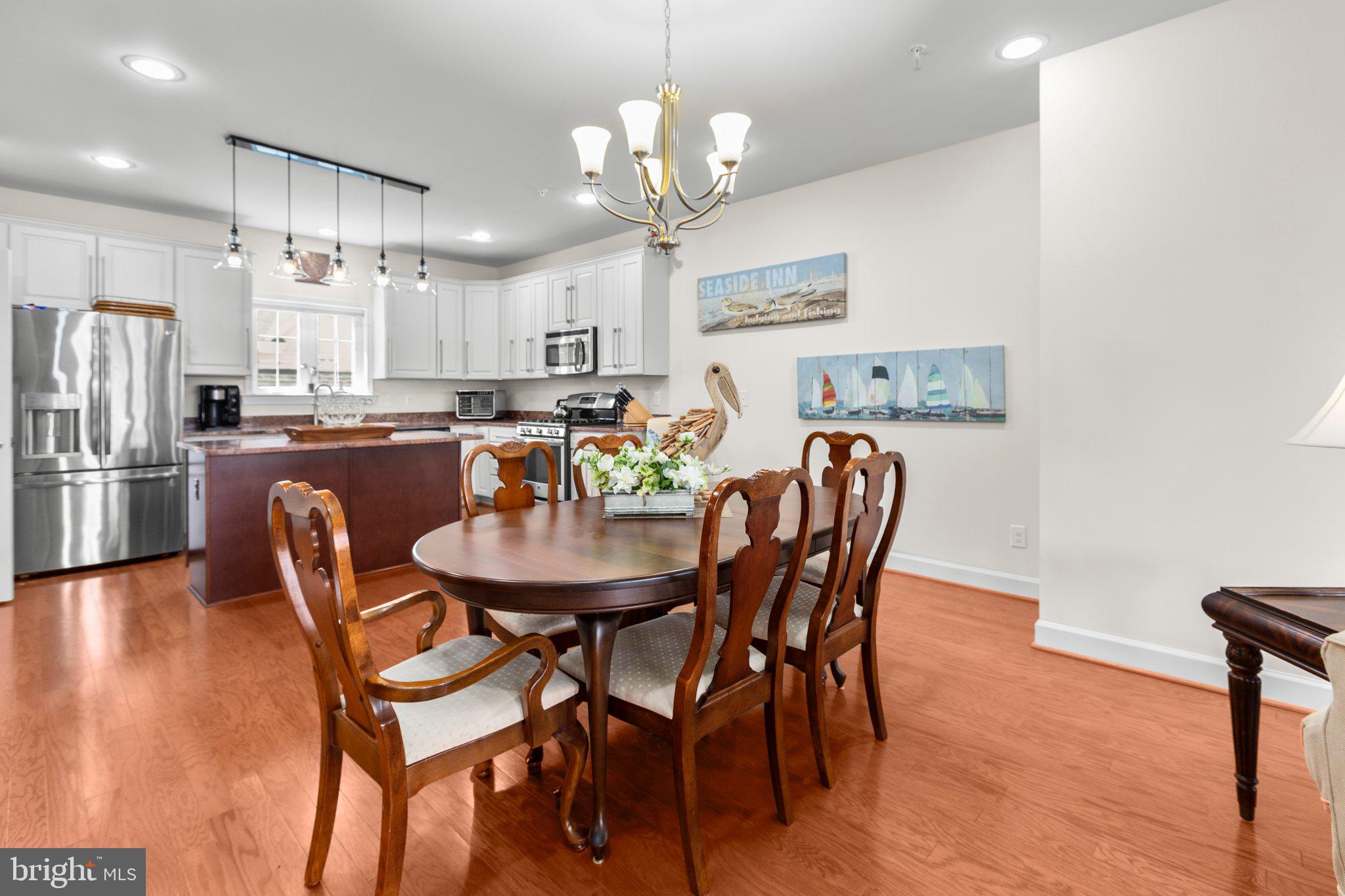 MARINA LANDING CONDOMINI - Residential