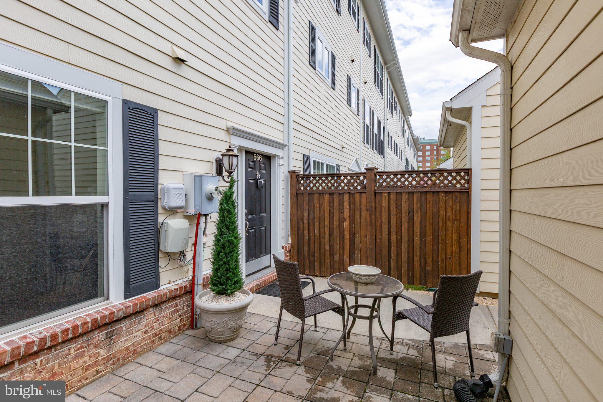 MARINA LANDING CONDOMINI - Residential