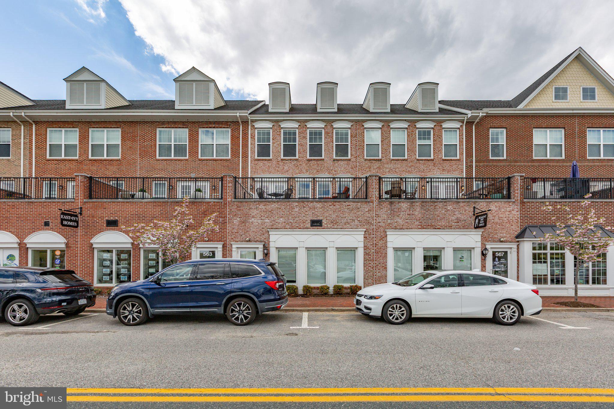 MARINA LANDING CONDOMINI - Residential