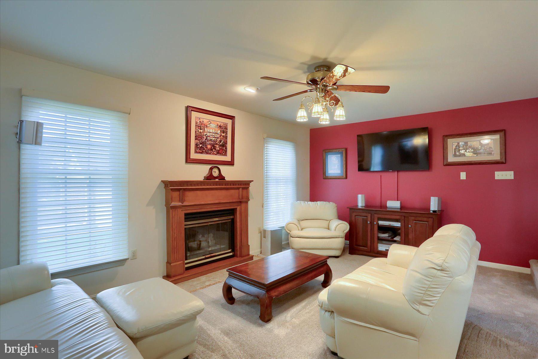 VILLAGE OF MORELAND - Residential