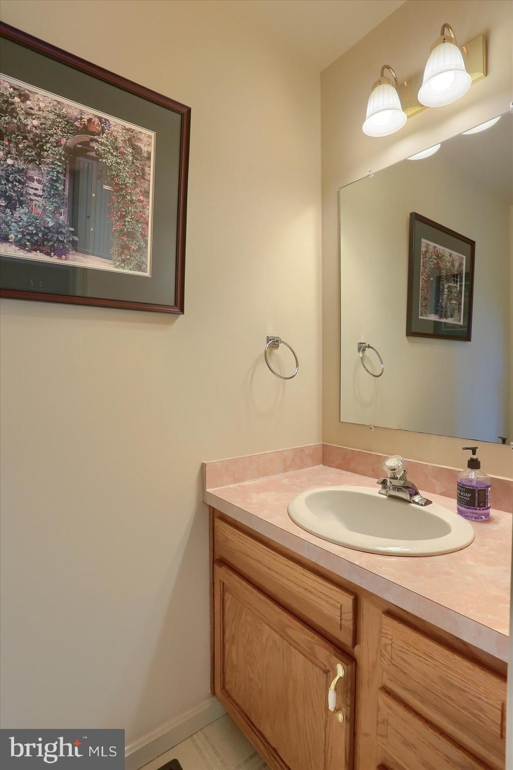 VILLAGE OF MORELAND - Residential