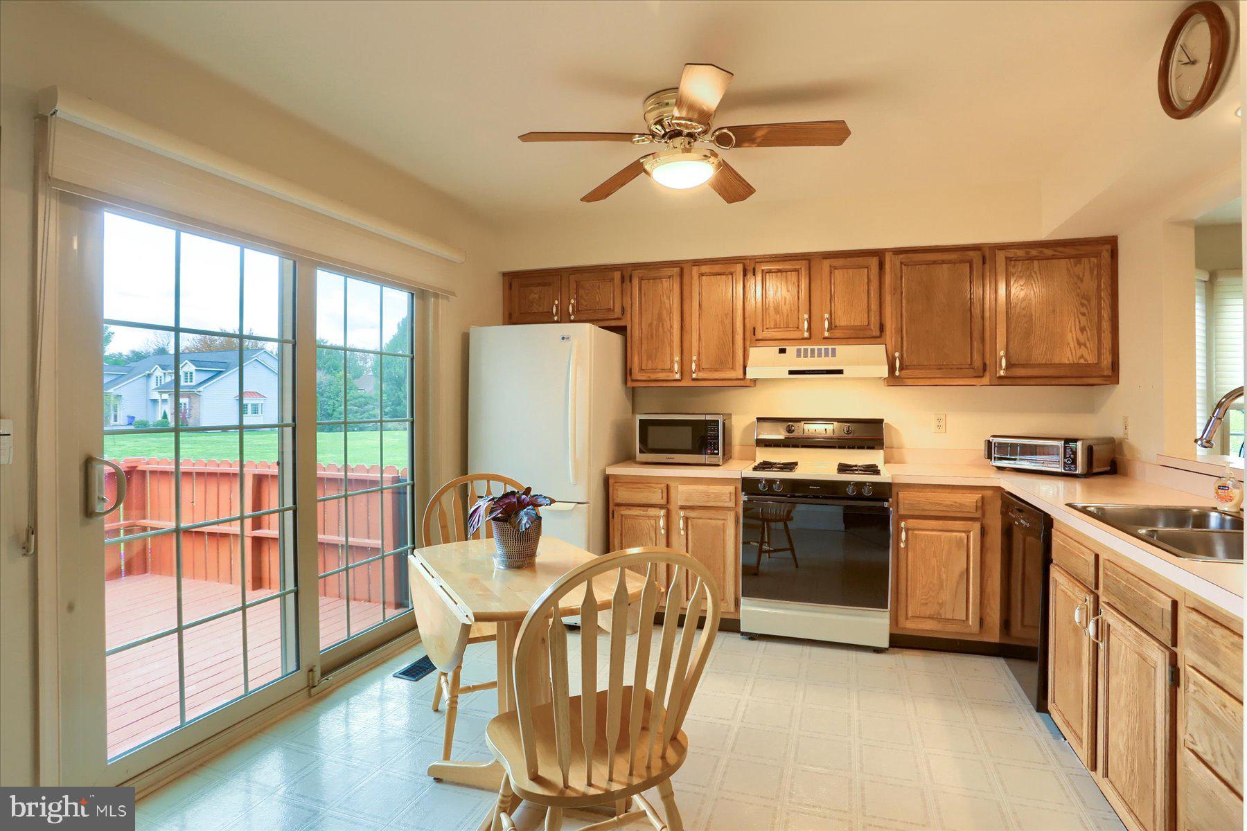 VILLAGE OF MORELAND - Residential