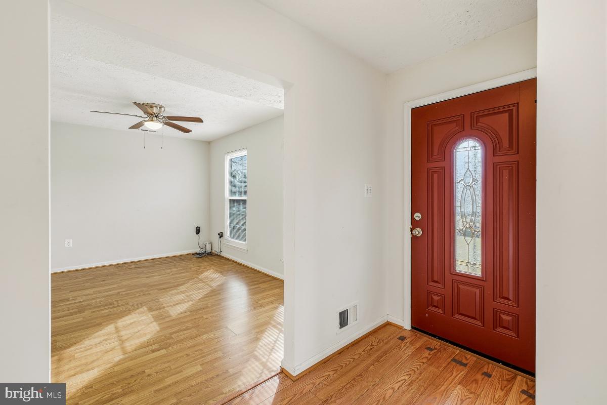 2401 W ROSECROFT VILLAGE CIRCLE