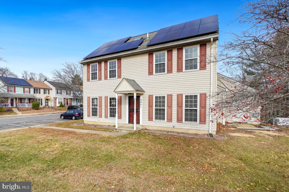 2401 W ROSECROFT VILLAGE CIRCLE