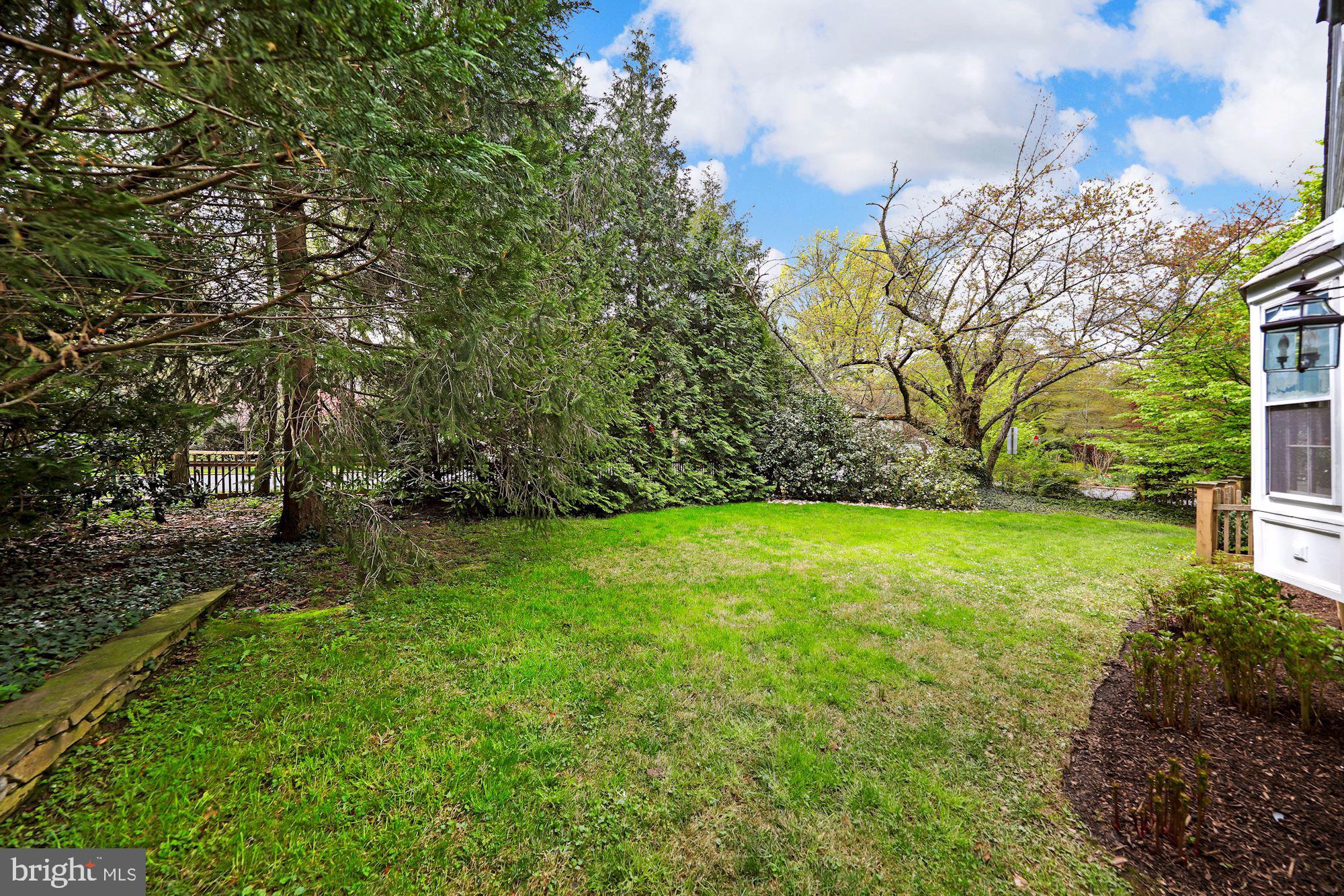 CHEVY CHASE VILLAGE - Residential