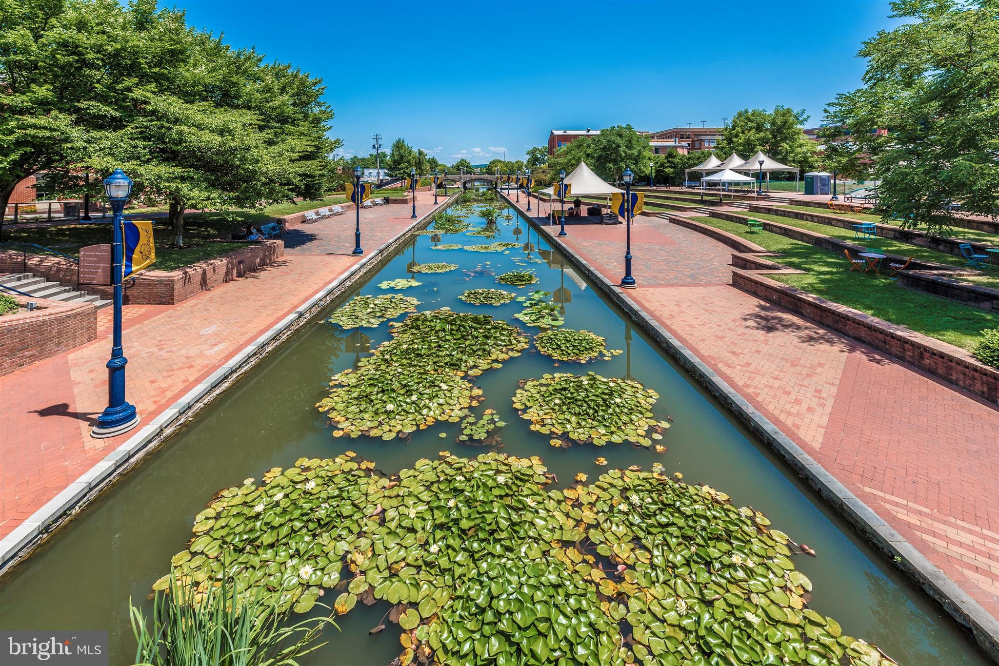 RIVER CREST II - Residential