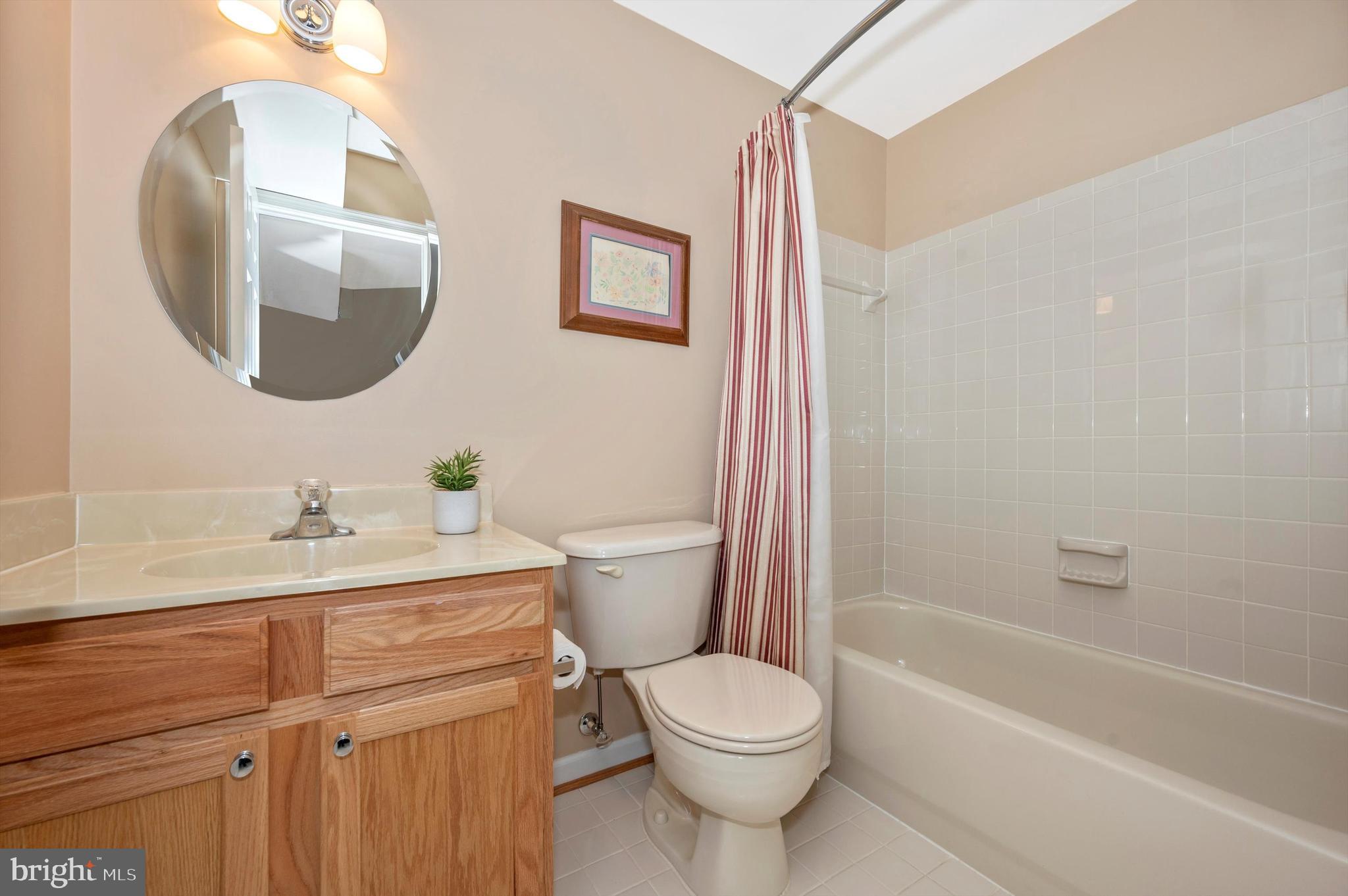 RIVER CREST II - Residential