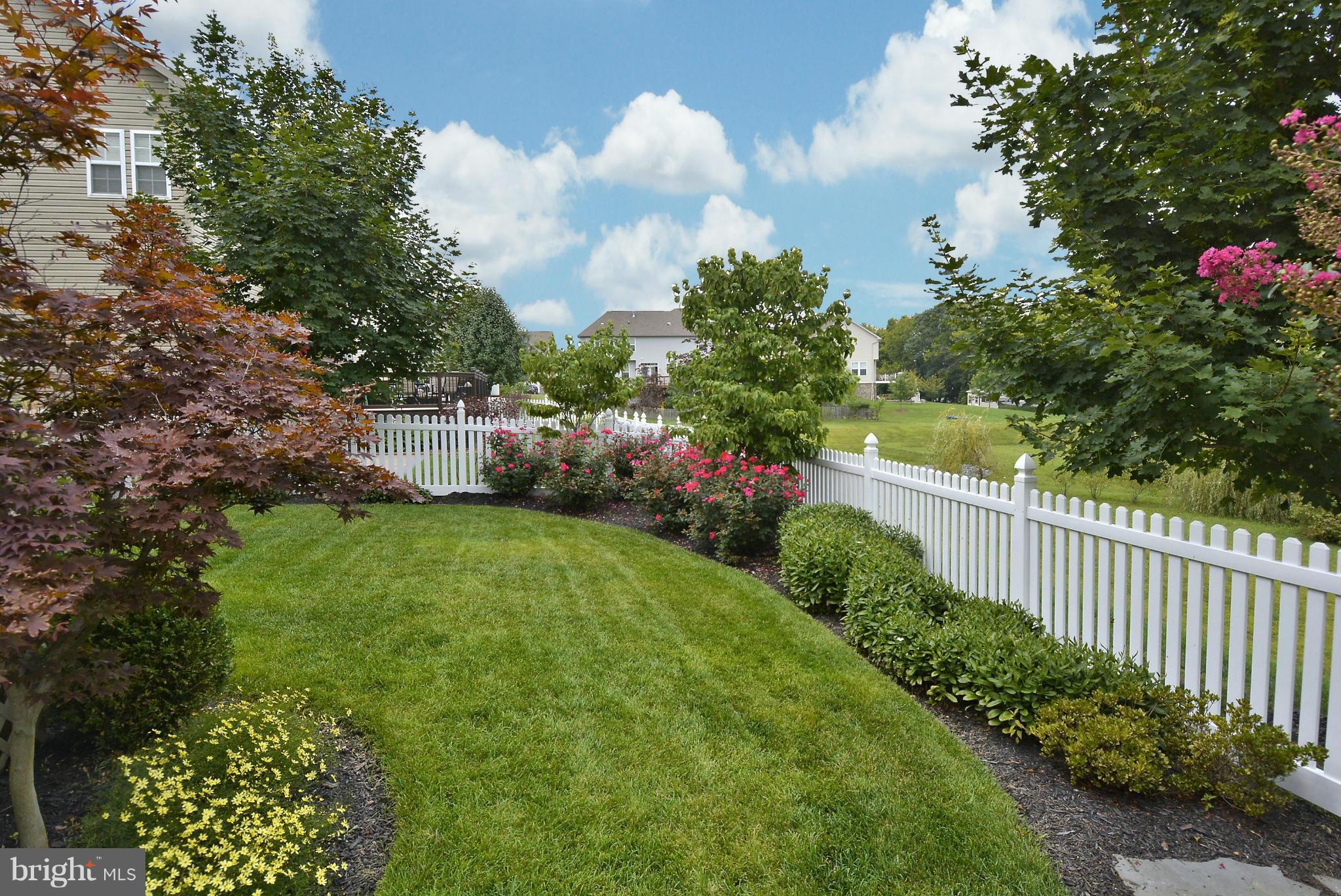 RIVER CREST II - Residential