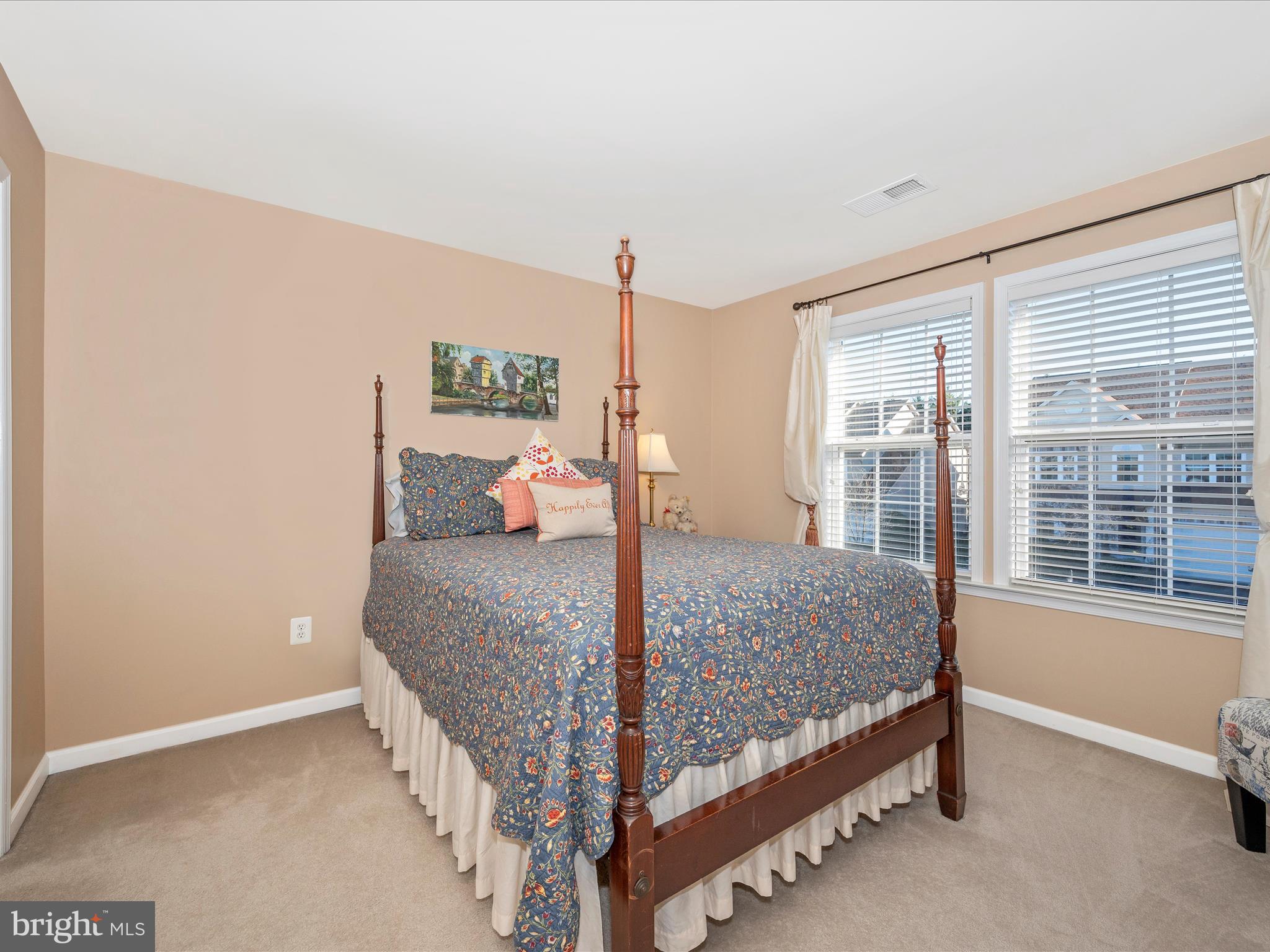 RIVER CREST II - Residential