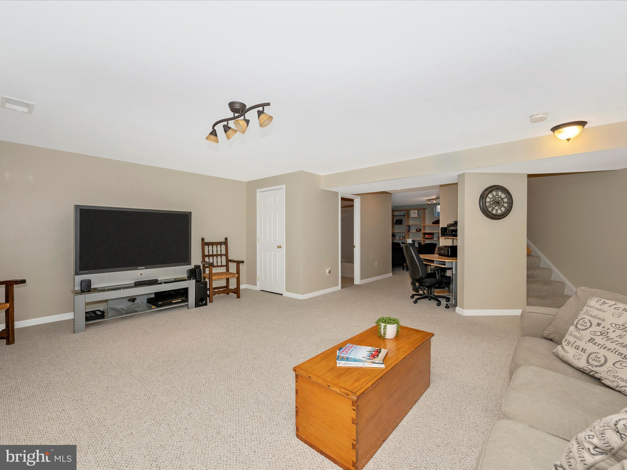 RIVER CREST II - Residential