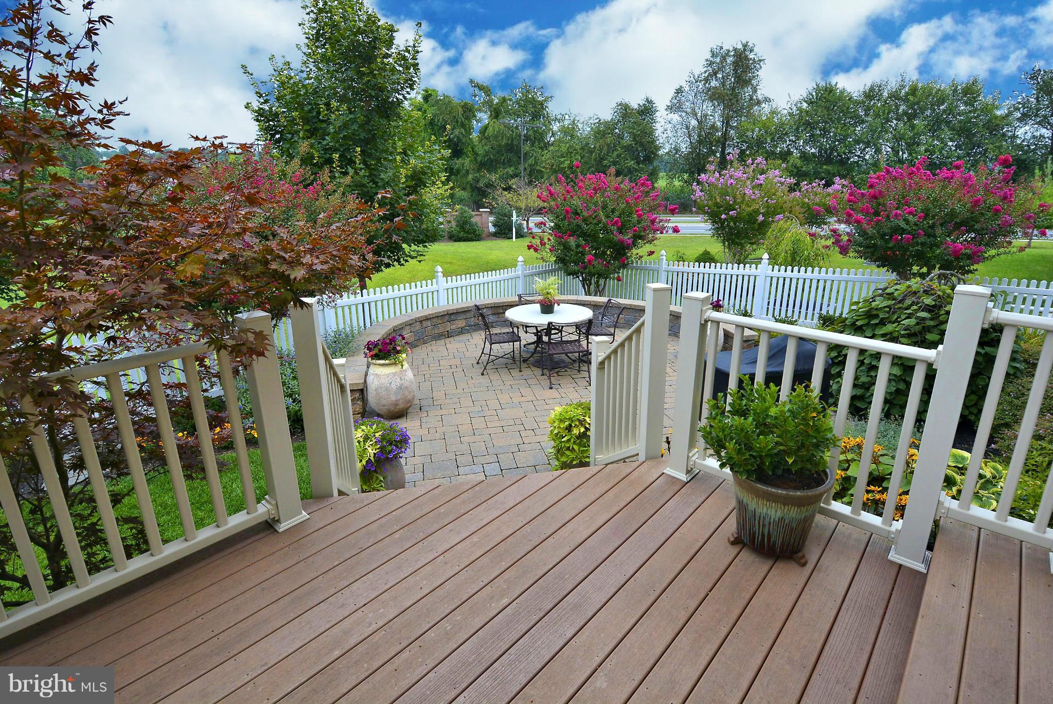 RIVER CREST II - Residential