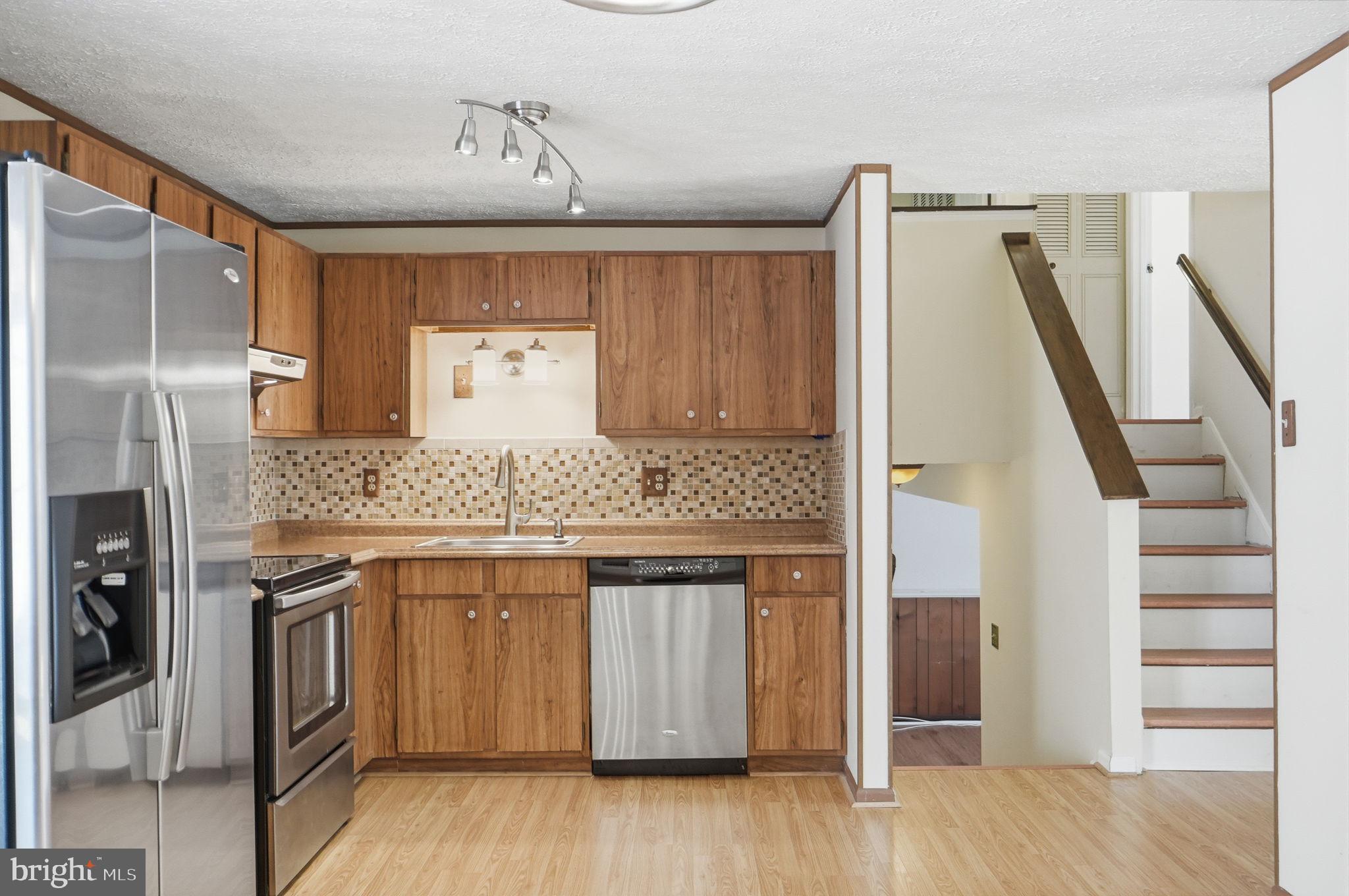 WILLOW WOOD ESTATES - Residential