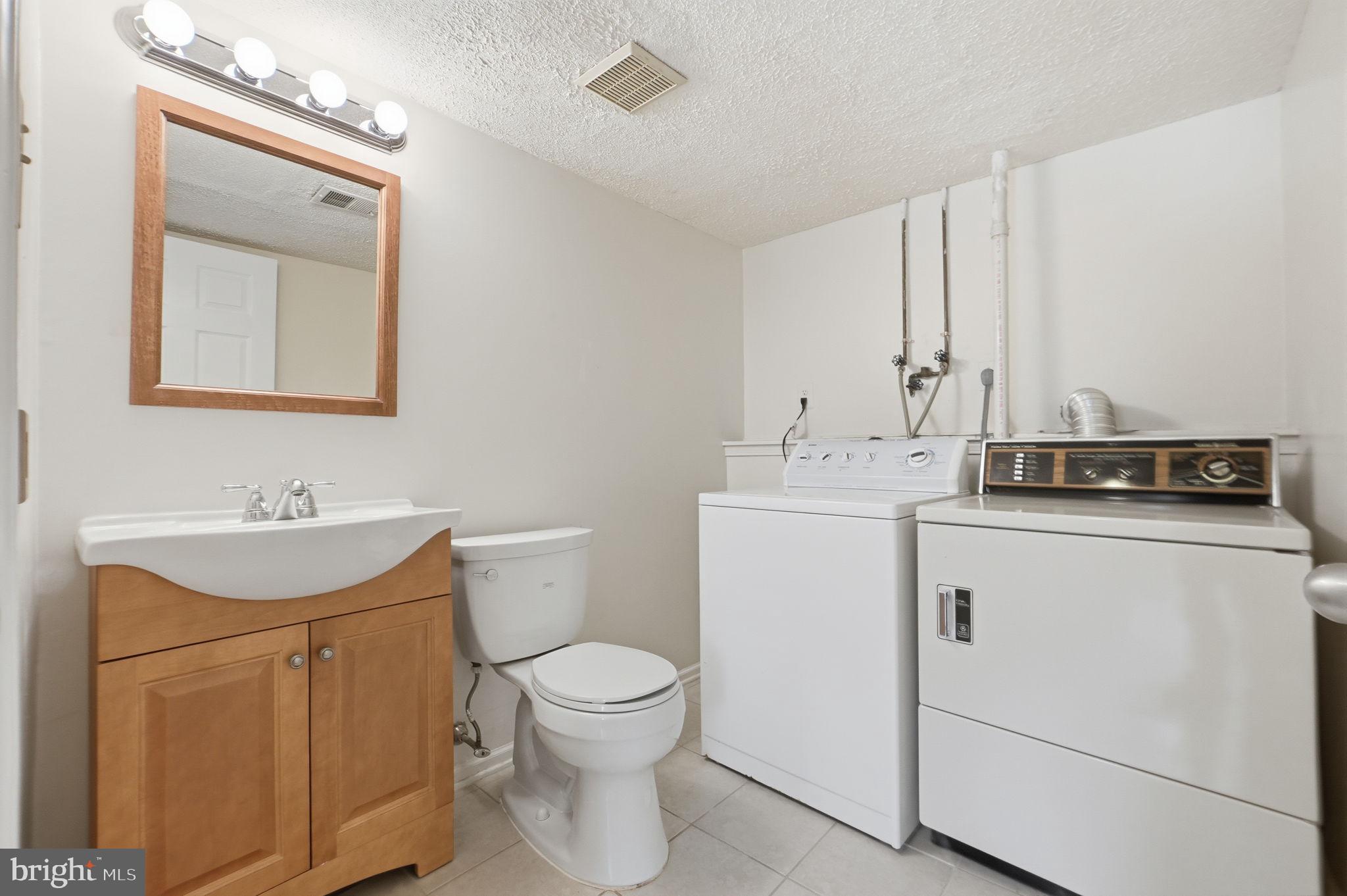 WILLOW WOOD ESTATES - Residential