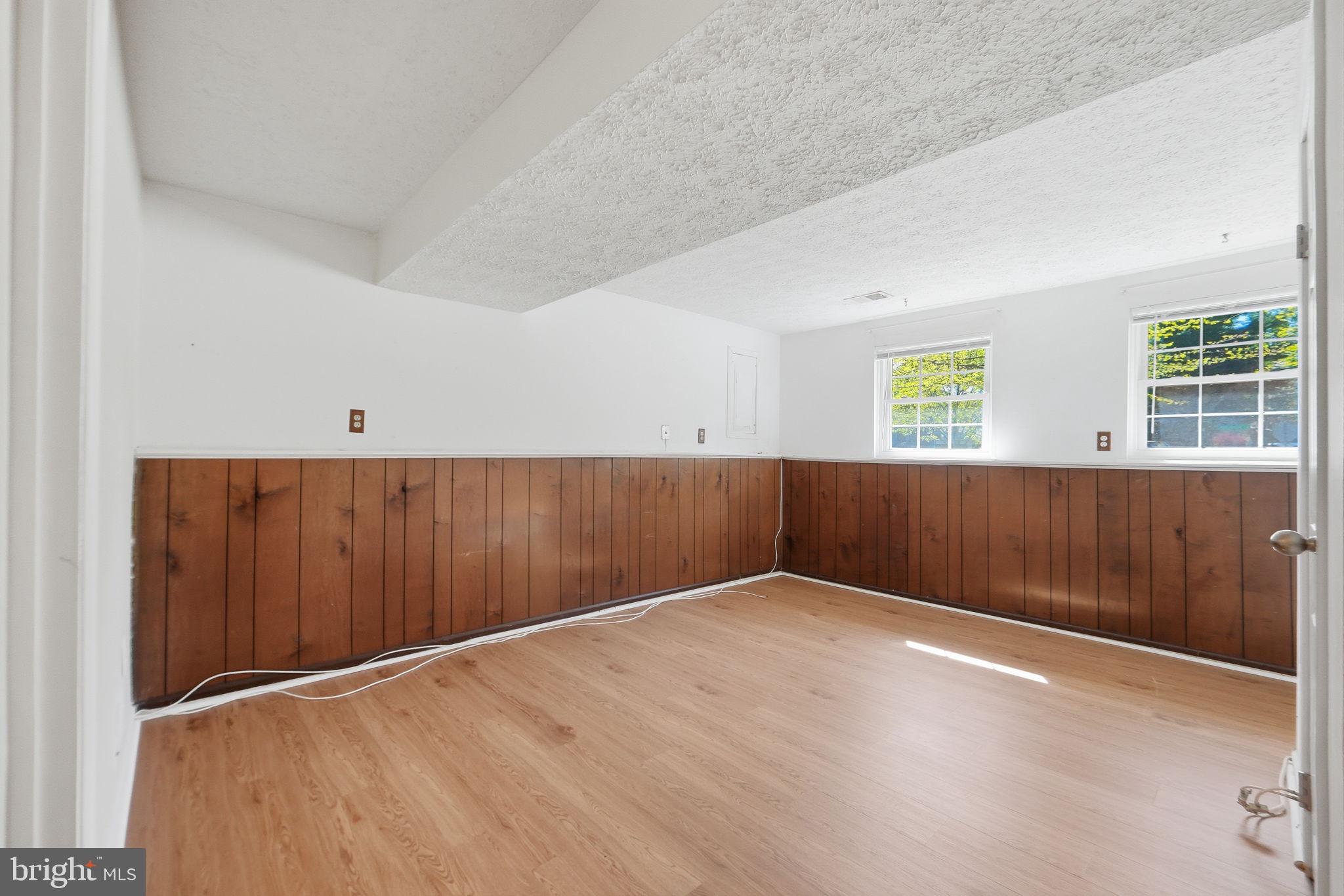 WILLOW WOOD ESTATES - Residential