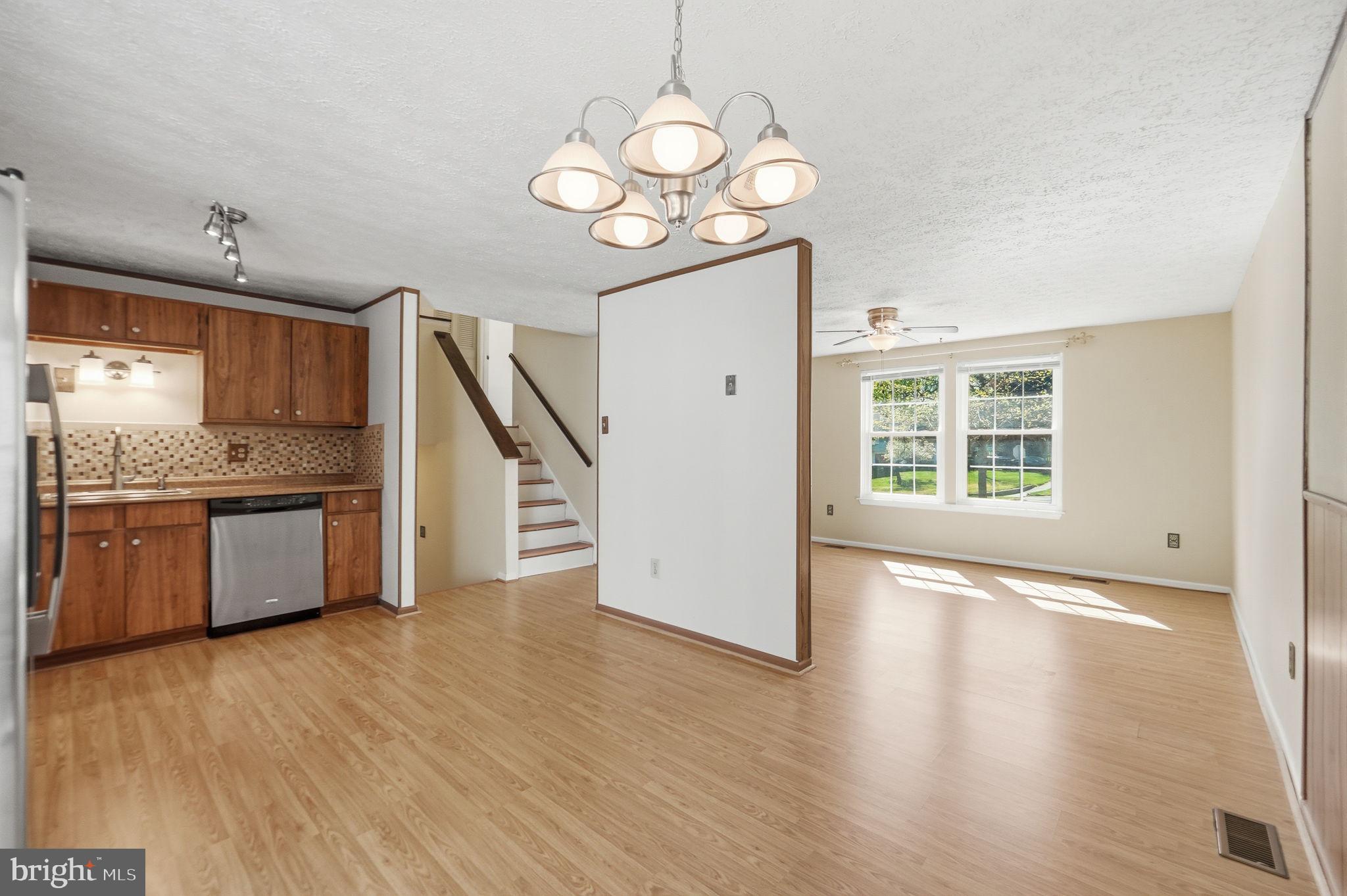 WILLOW WOOD ESTATES - Residential