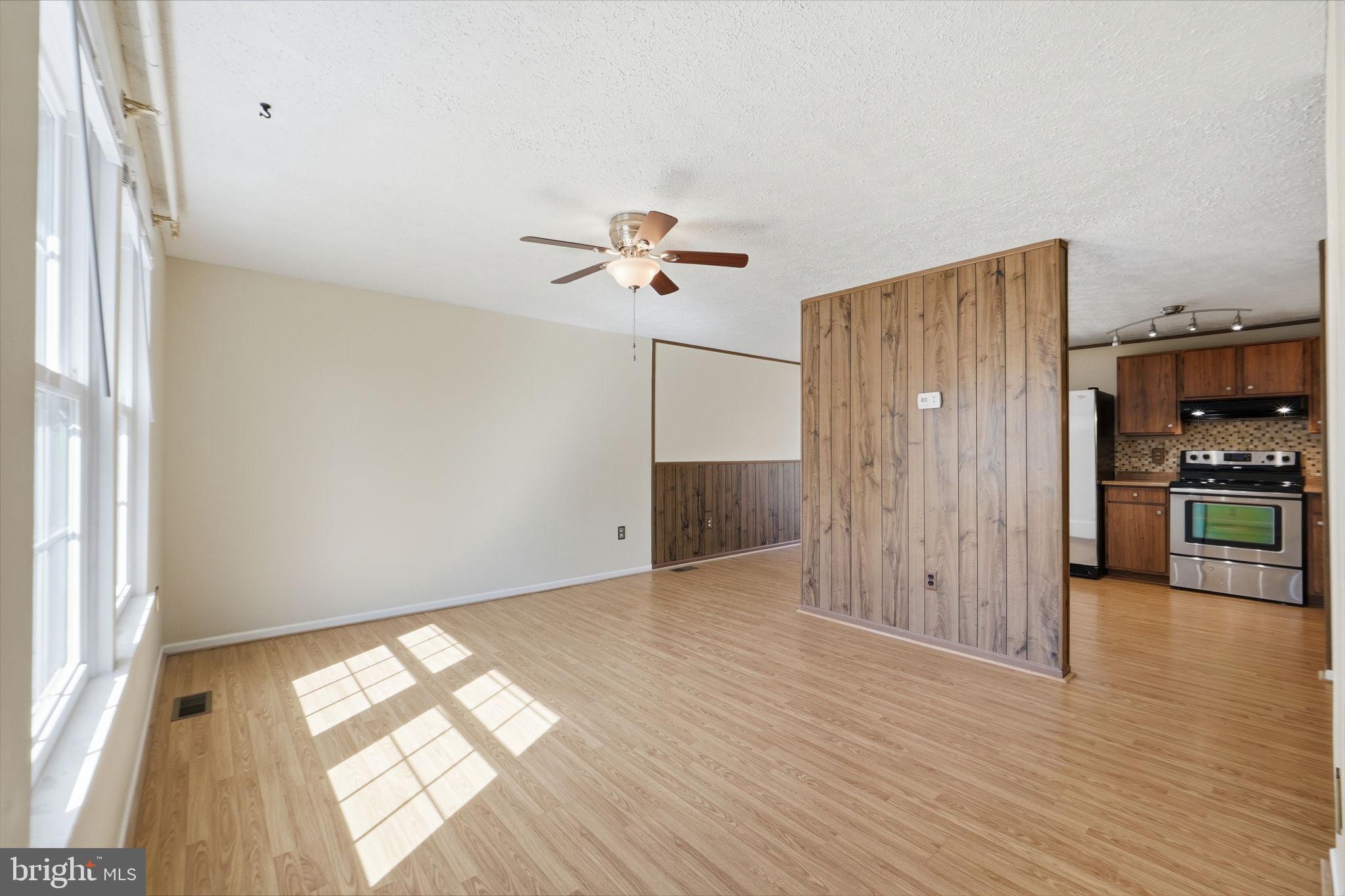 10300 FORESTGROVE LANE