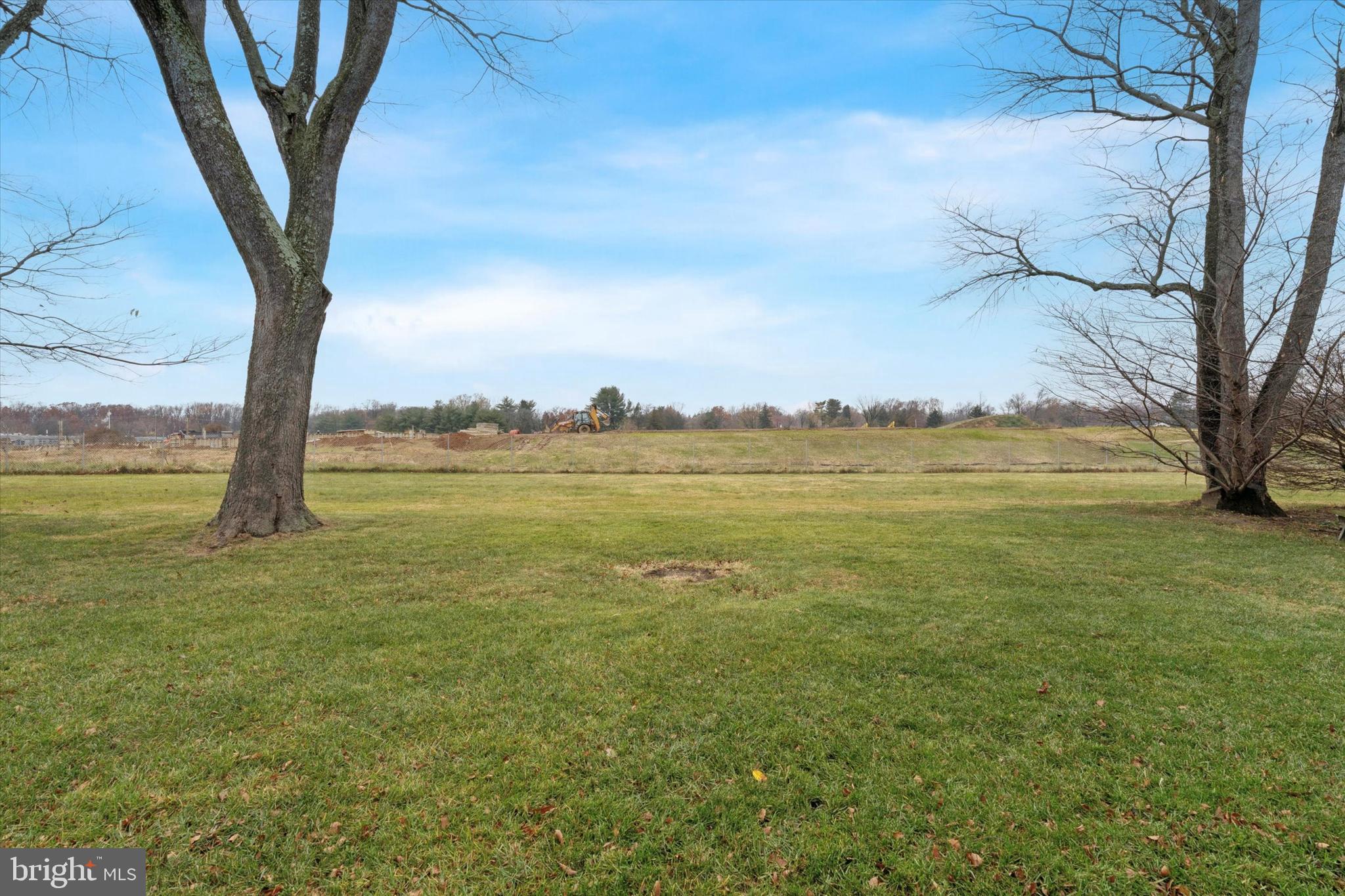 FOX CHASE MANOR - Residential