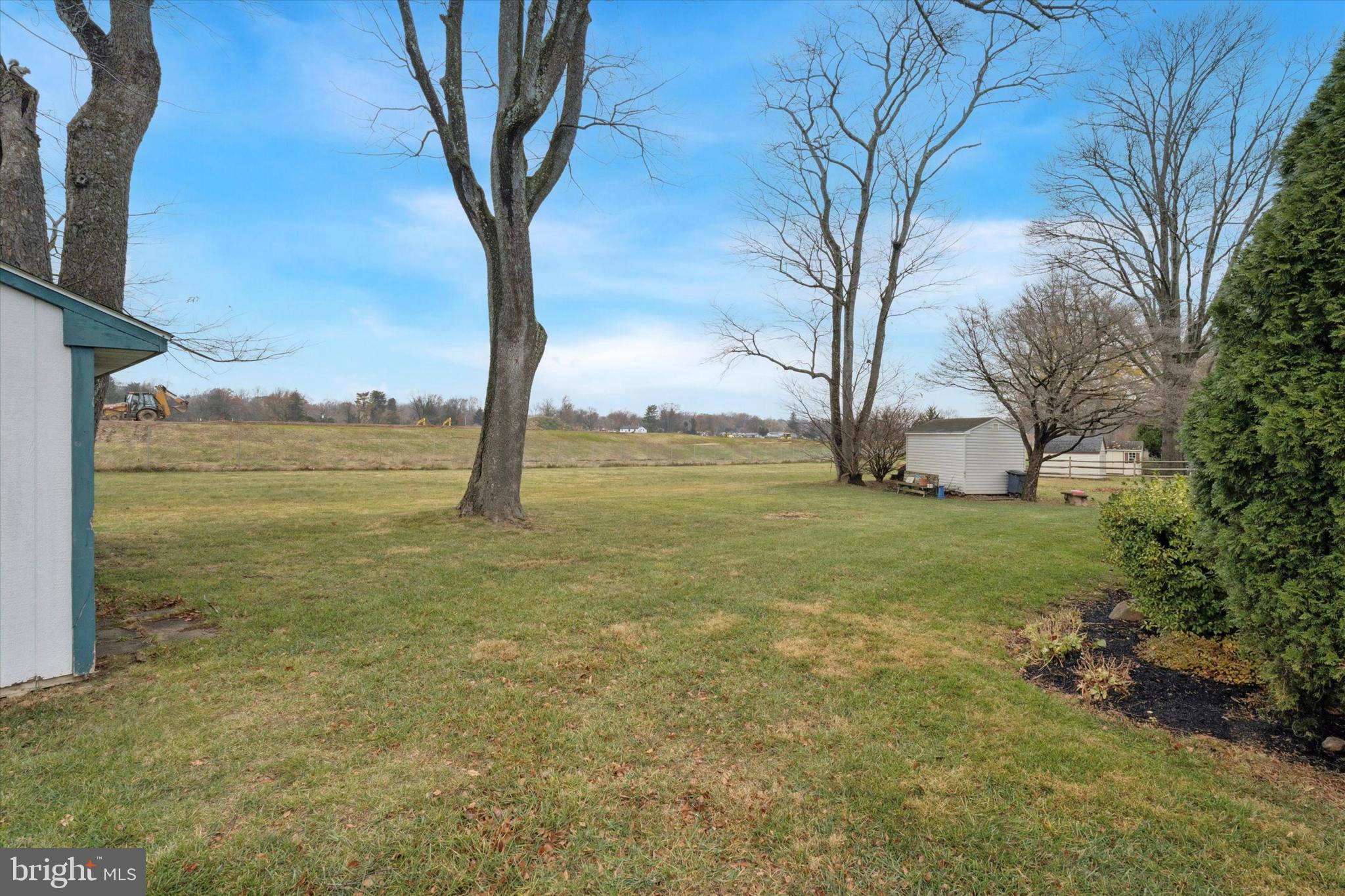 FOX CHASE MANOR - Residential