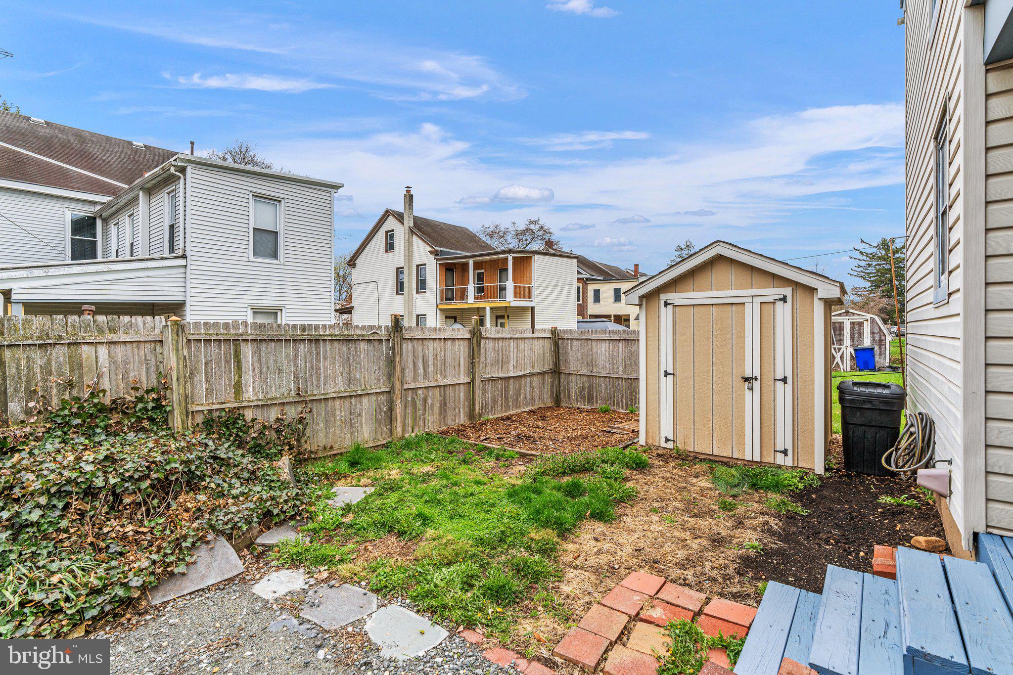 POTTSTOWN - Residential