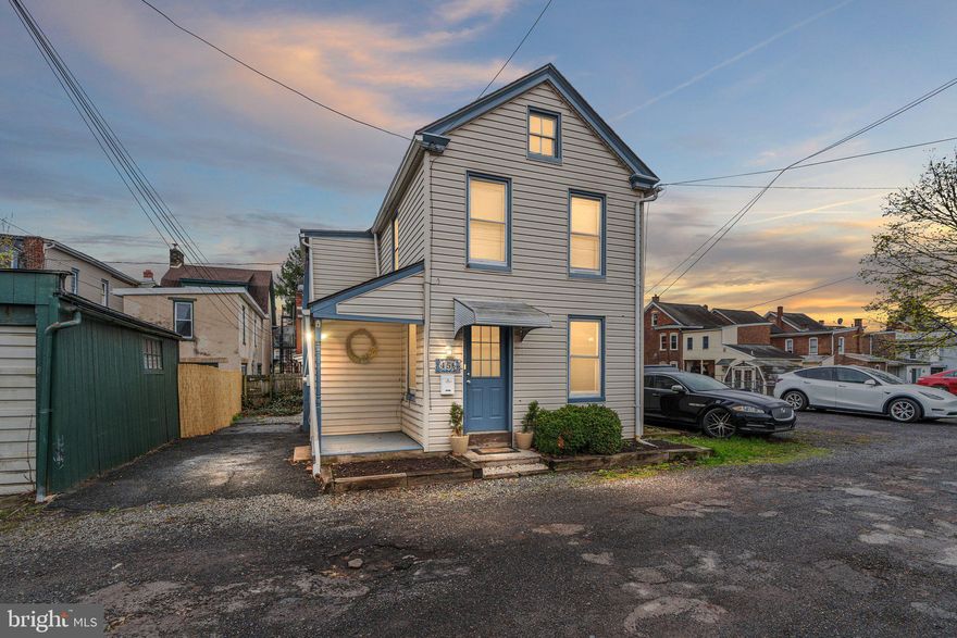 Welcome to 45 E 3rd Street, a 2-bedroom, 2-bath Colonial tucked away in the alley between 3rd and 4th Streets in the Borough of Pottstown. This home offers covered front and back porches, a small backyard, and a storage shed for extra convenience. Recent updates include new flooring, fresh paint, and updated ceiling fans throughout. The eat-in kitchen features an electric stove, dishwasher, refrigerator, double sink, and vinyl flooring. The first-floor full bath—located adjacent to the laundry room—includes a shower stall and recessed lighting. The living room offers vinyl plank flooring and a remote-controlled ceiling fan. Upstairs are two bedrooms with ceiling fans, including one with a vaulted ceiling, along with a full hall bath featuring a tub/shower combo. Located just a short distance from Memorial Park and within walking distance to Pottstown’s Downtown Business District with shopping, restaurants, beer gardens, and the Steel River Playhouse. Public utilities and gas heat, round out this move-in ready home.