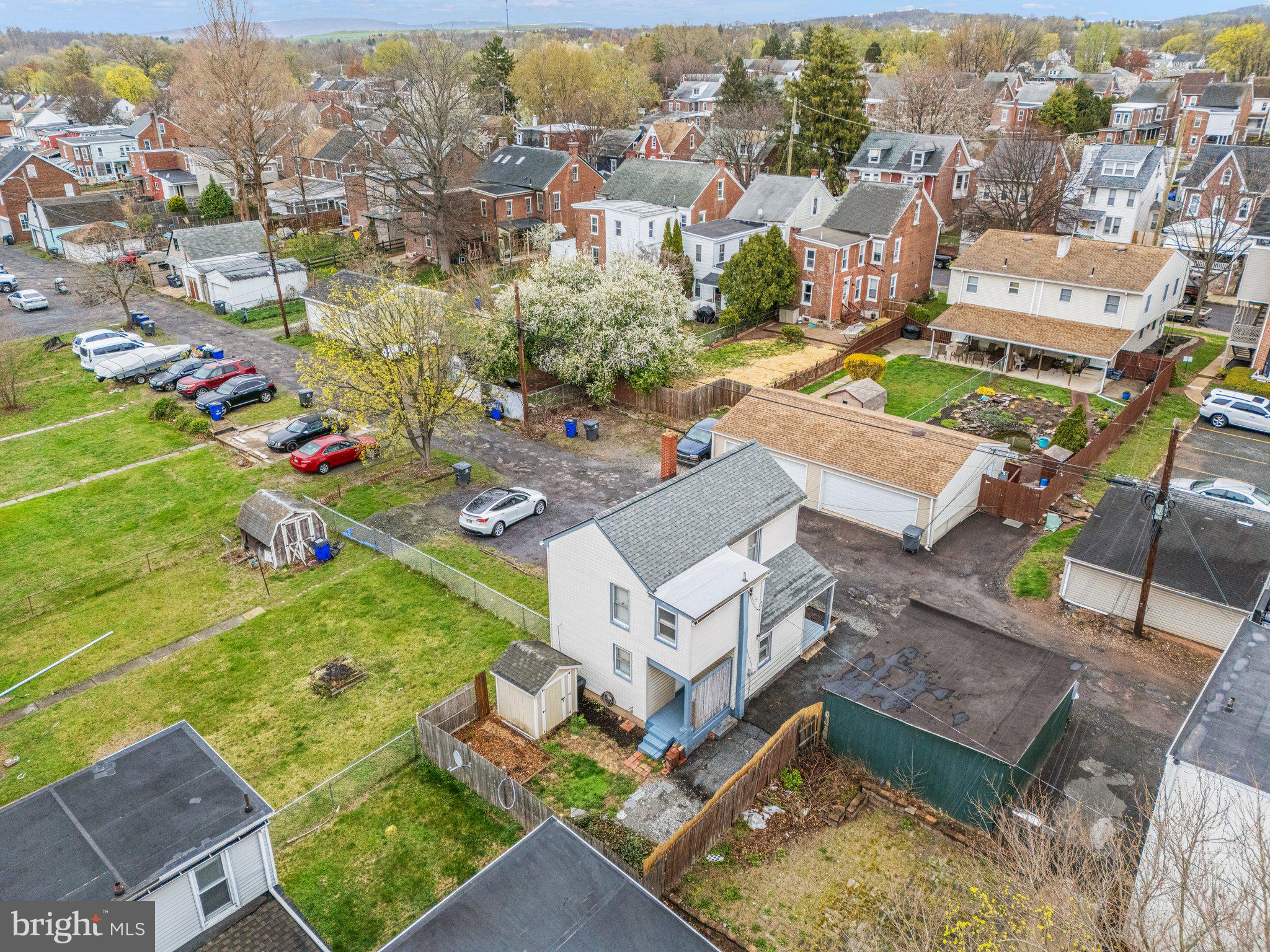 POTTSTOWN - Residential