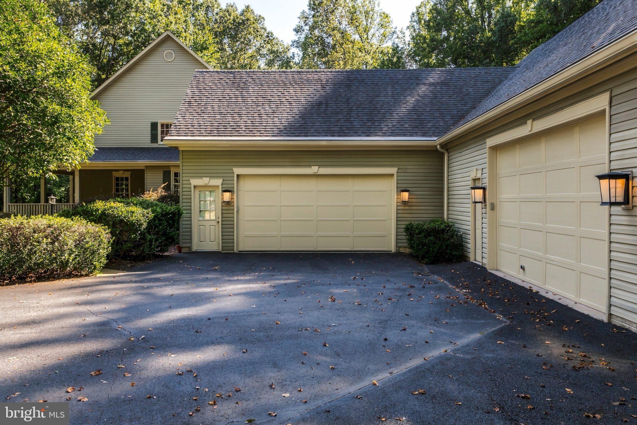 40920 FOREST GLEN DRIVE
