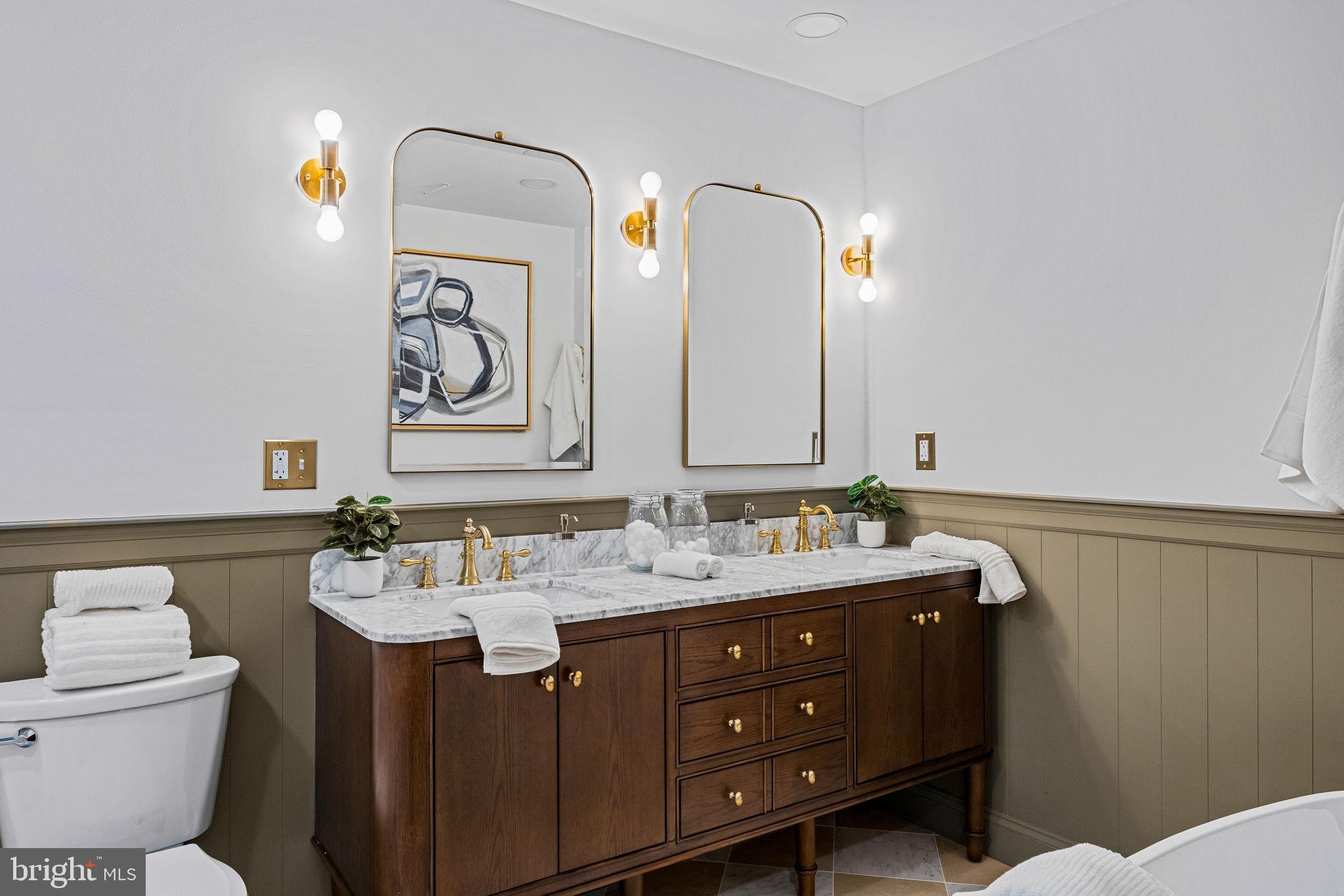 SOCIETY HILL - Residential