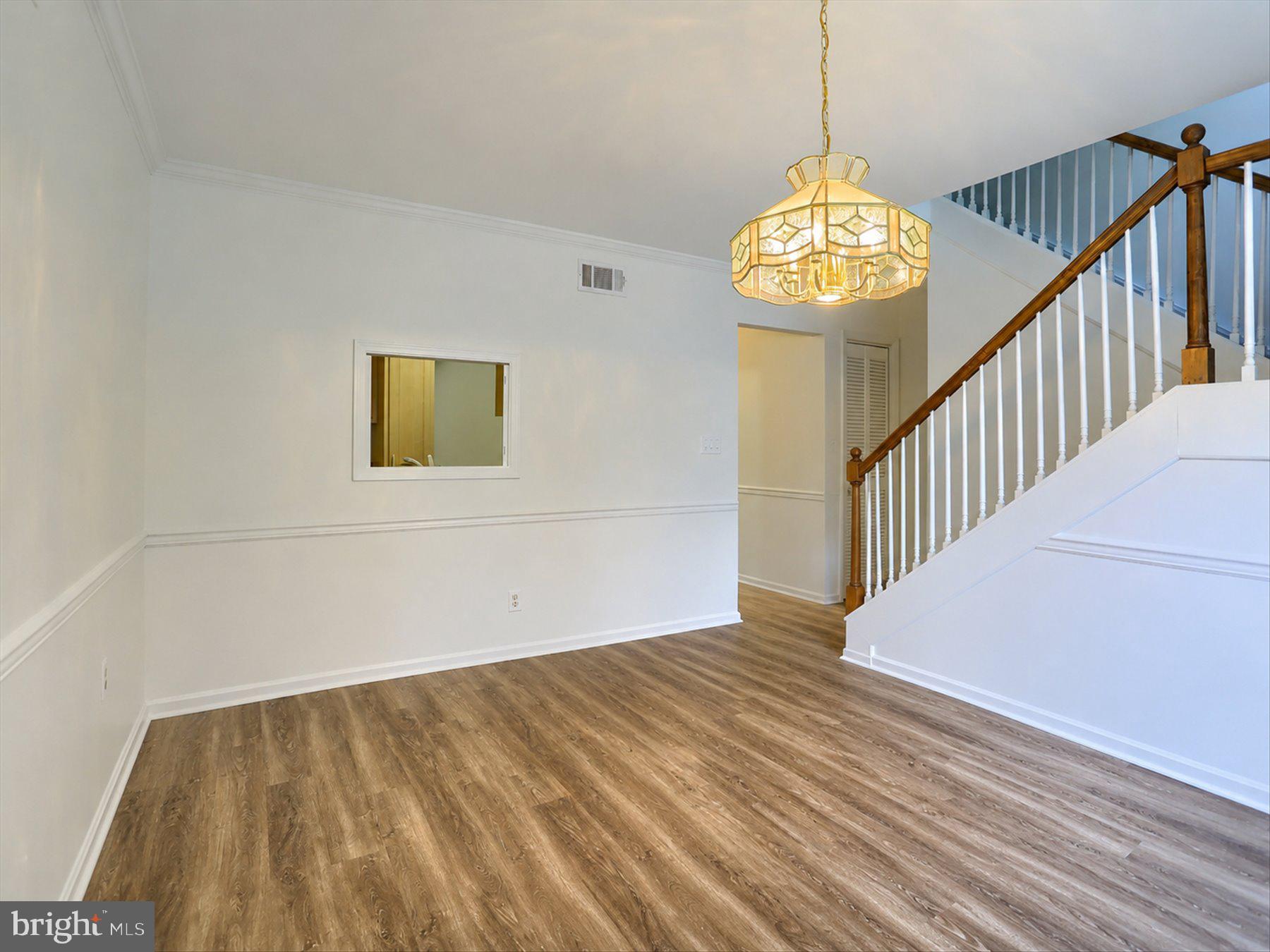18 FAIRFAX VILLAGE