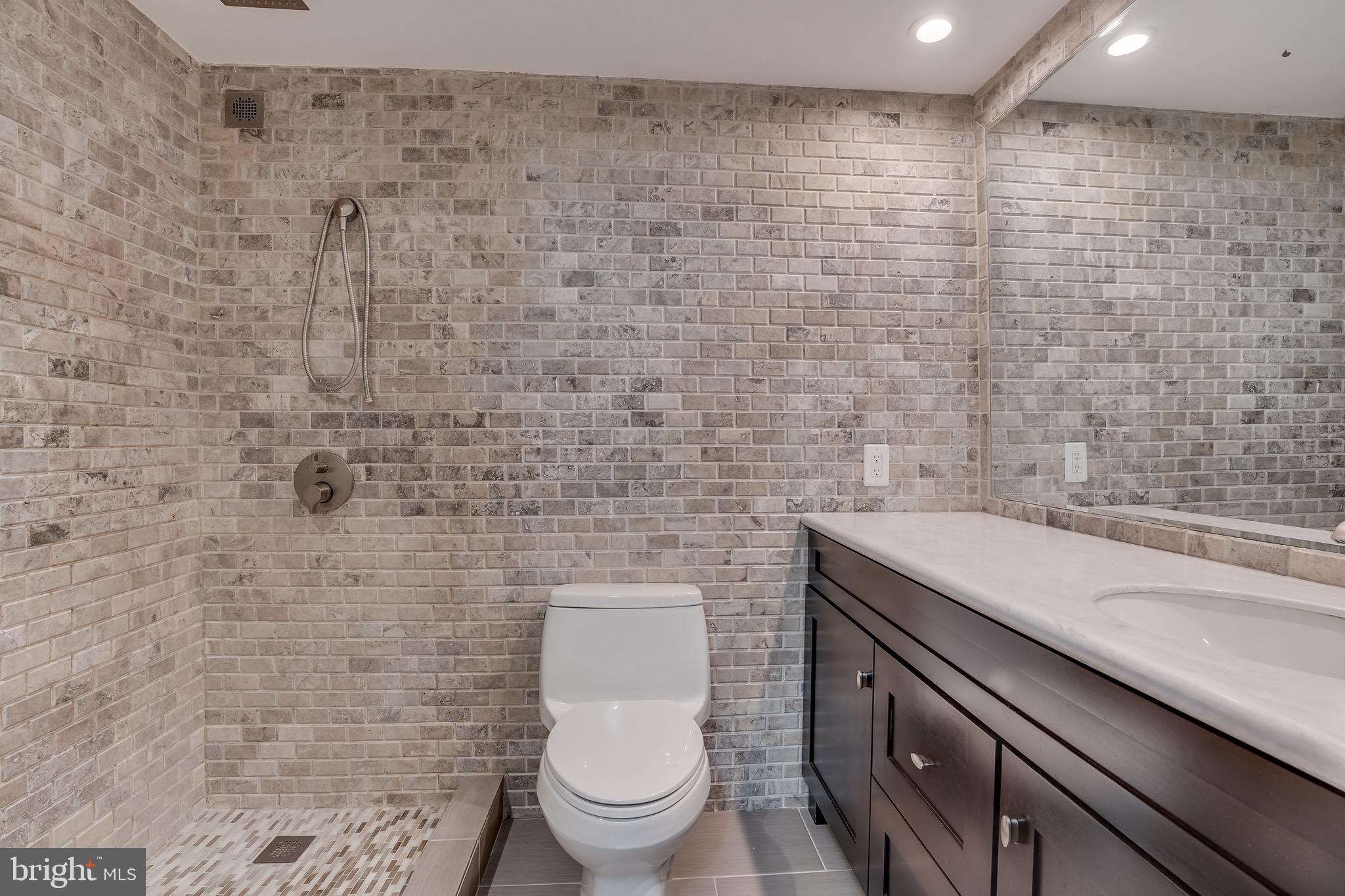 PLACE ONE - Residential