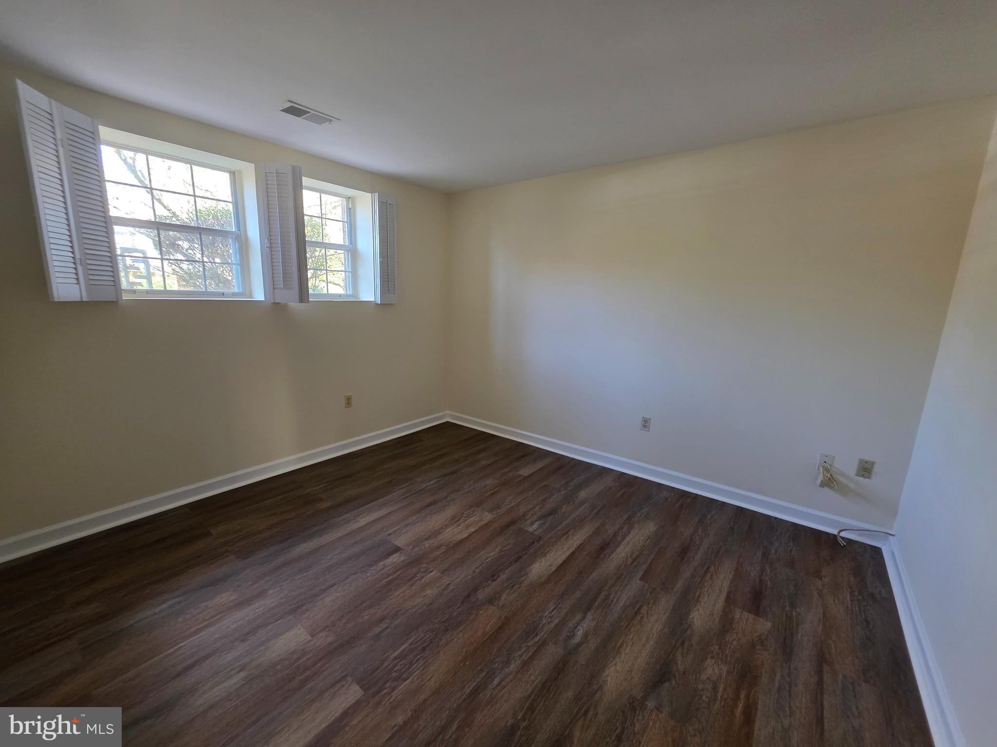 CARDINAL GLEN - Residential Lease