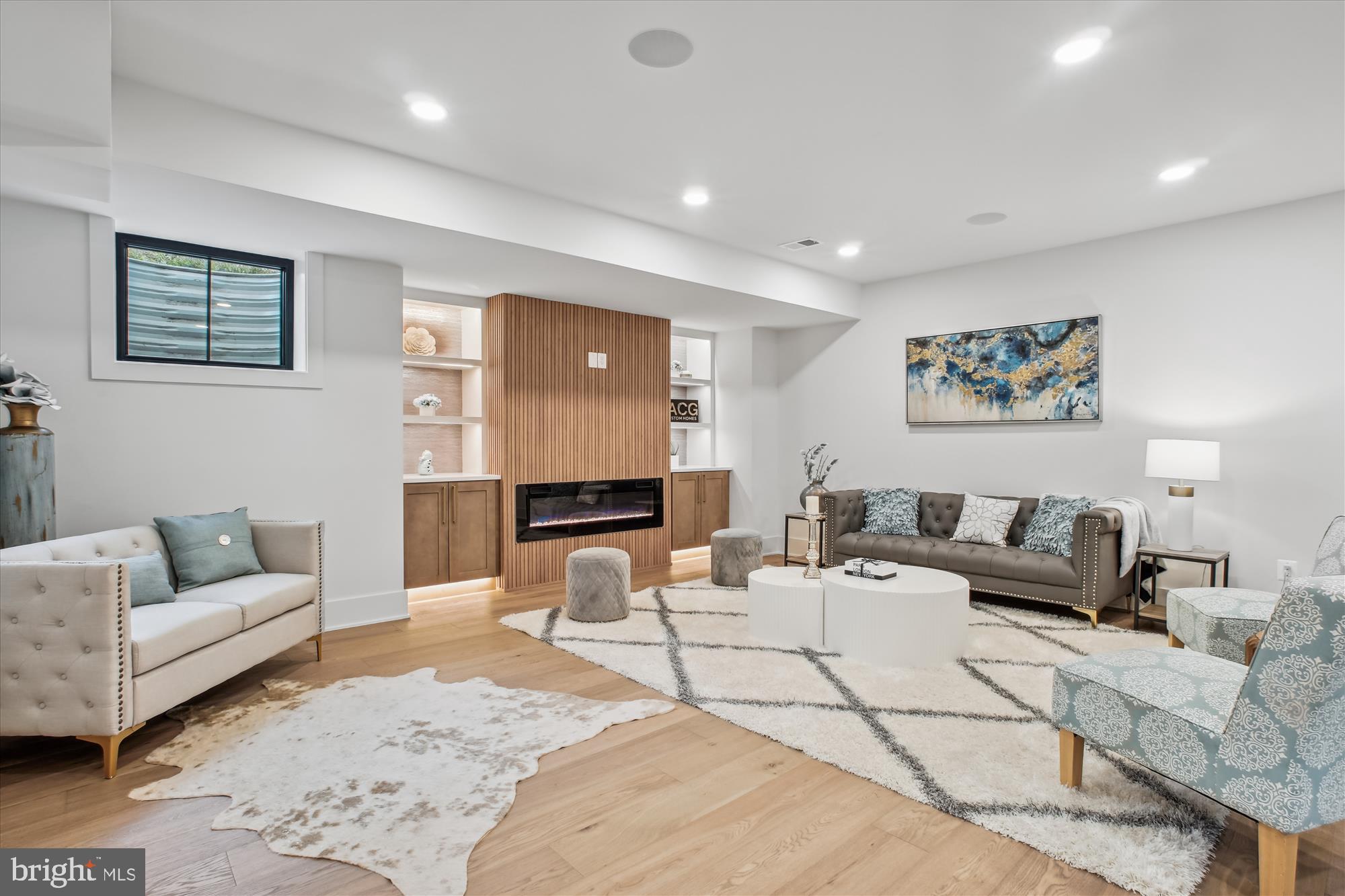 HALEMHURST - Residential