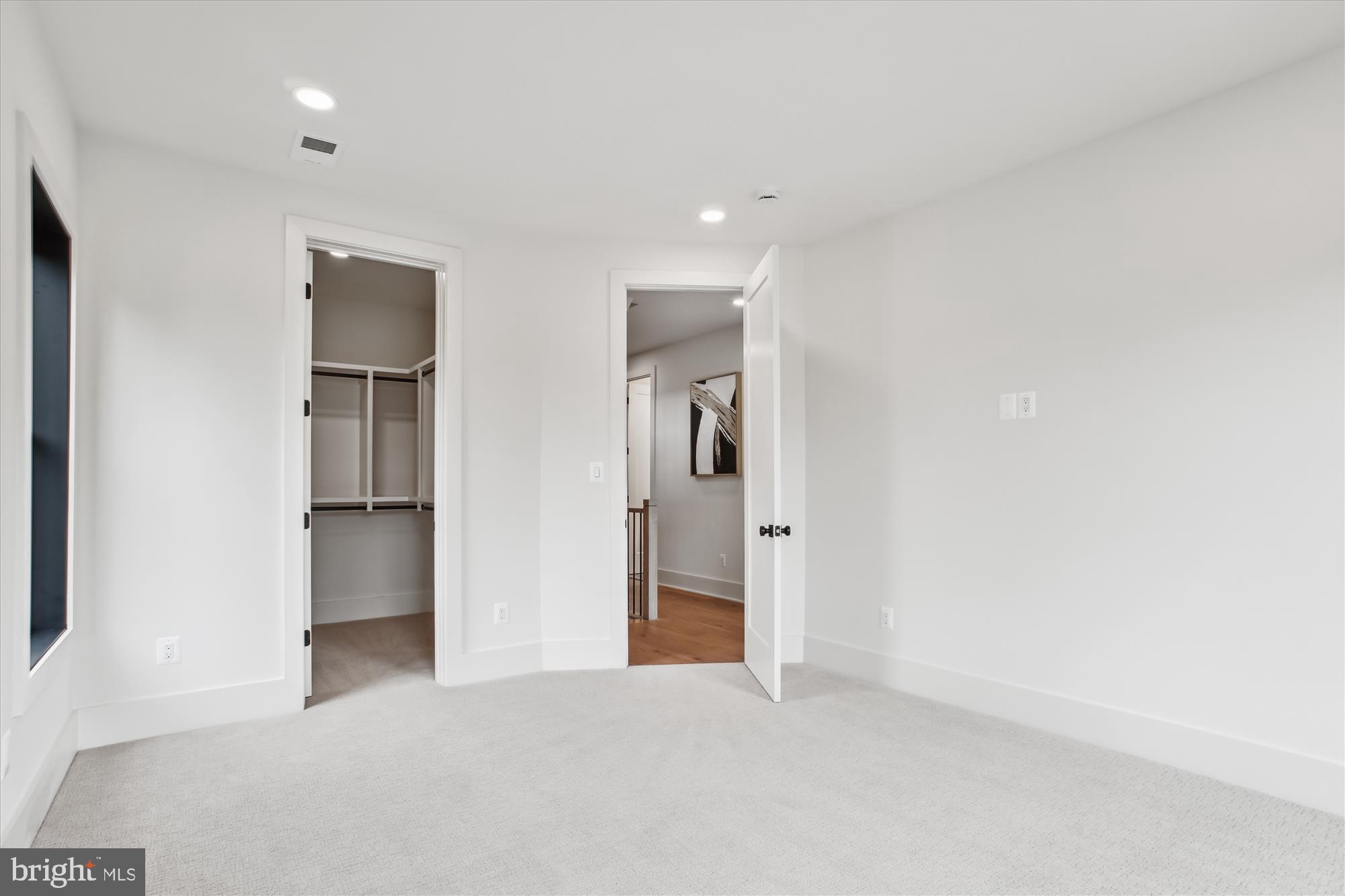 HALEMHURST - Residential